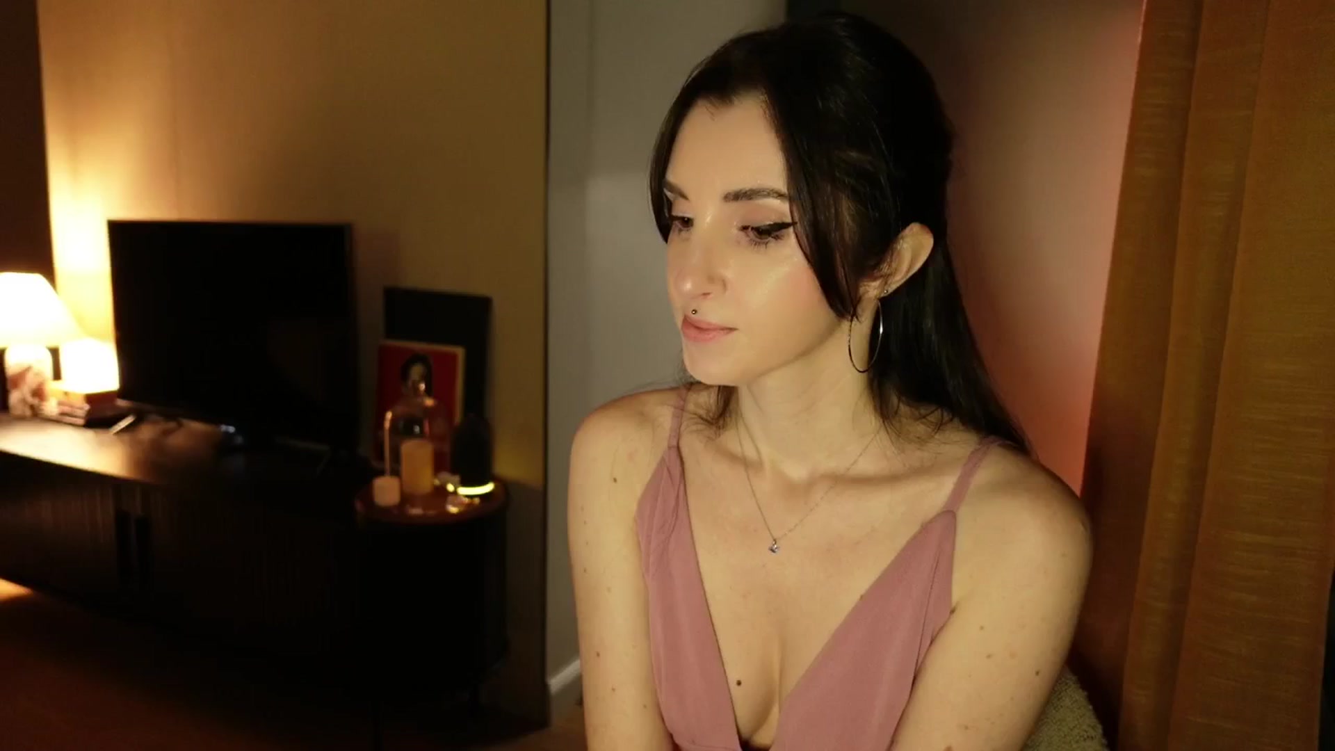 Gallery image thumbnail from Who_The's myfreecams stream on, 02/16/2026, 03:12 image 4 of 20