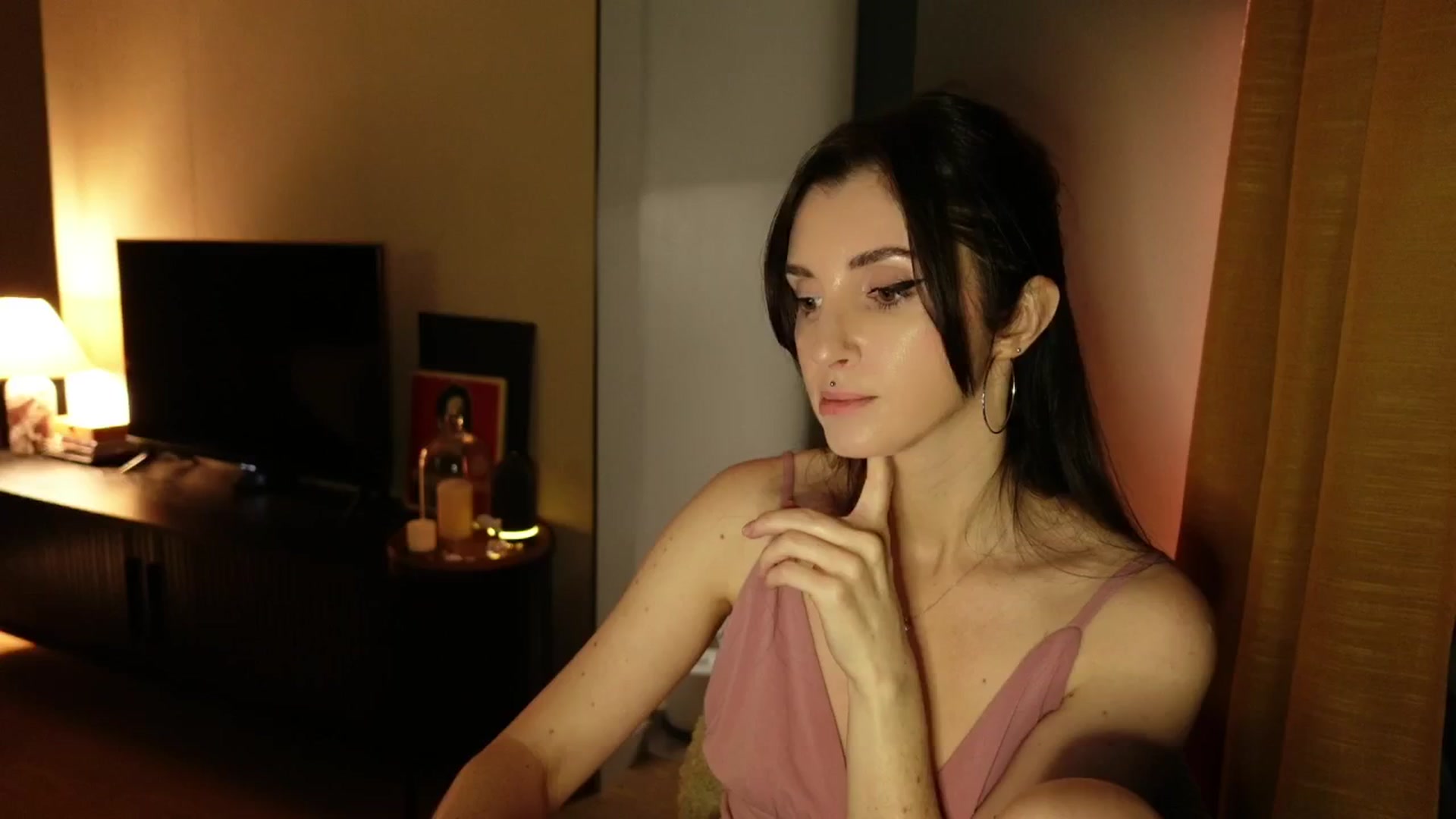 Gallery image thumbnail from Who_The's myfreecams stream on, 02/16/2026, 03:12 image 11 of 20