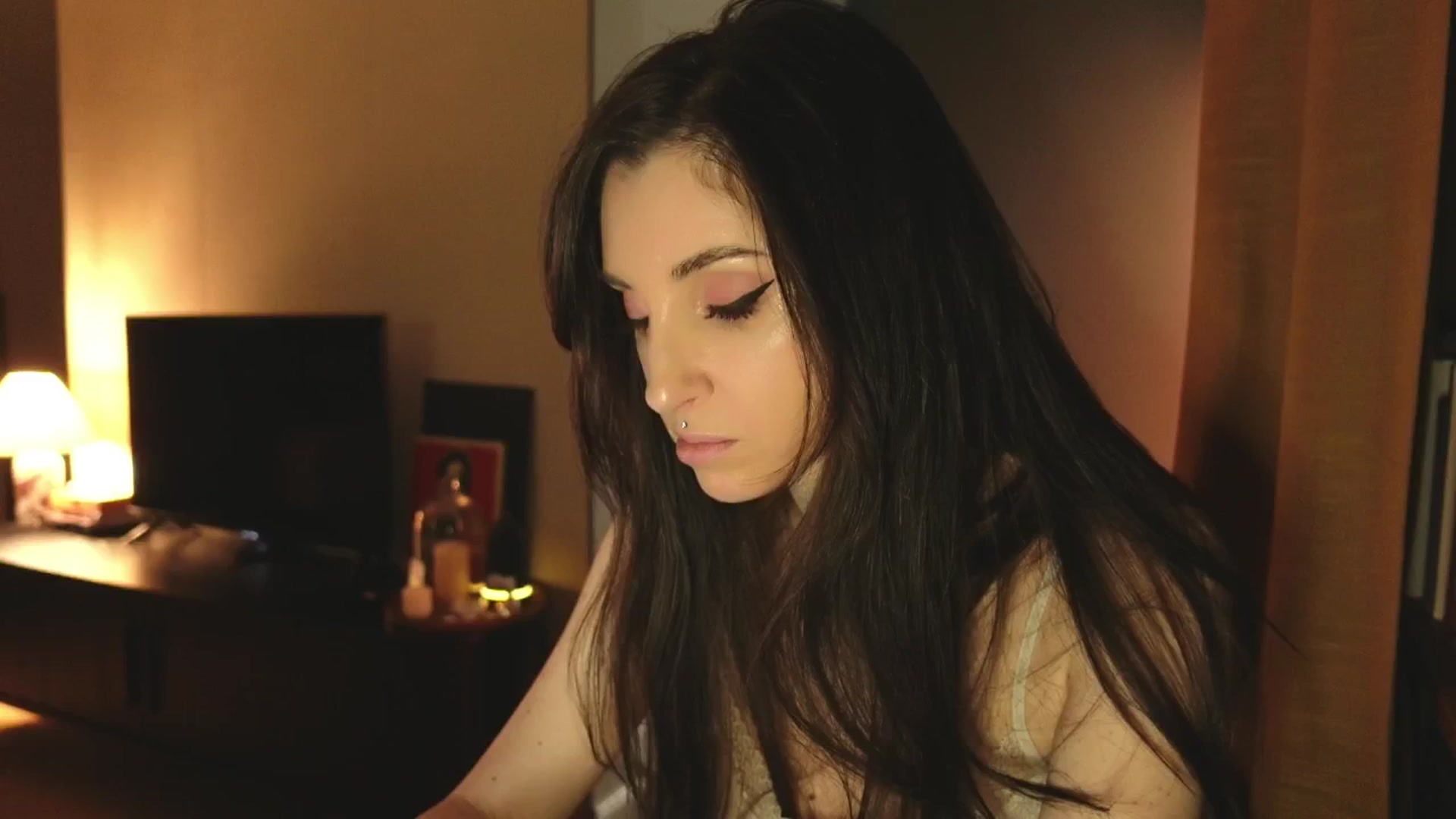 Gallery image thumbnail from Who_The's myfreecams stream on, 02/23/2026, 01:31 image 18 of 20