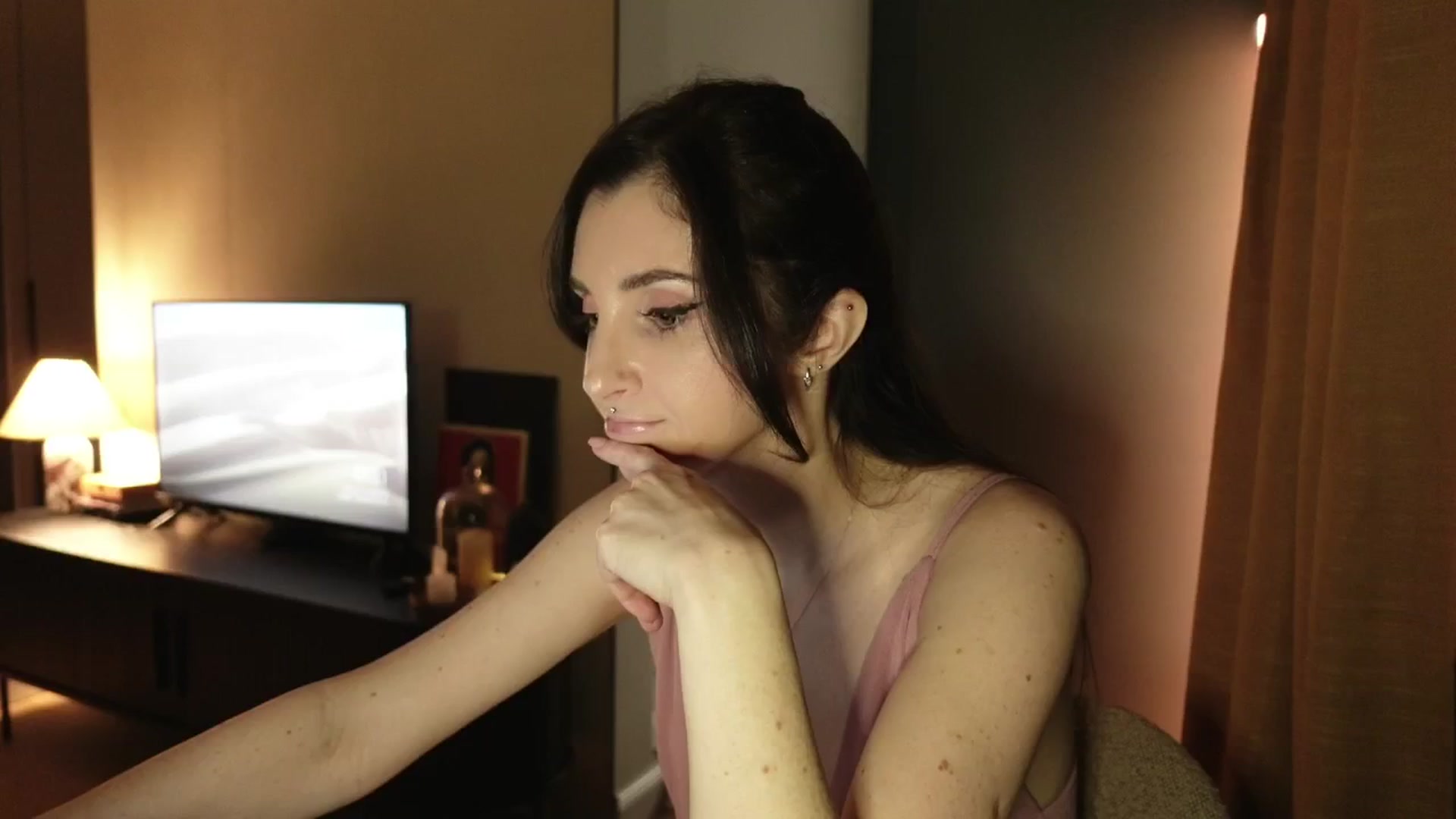 Gallery image thumbnail from Who_The's myfreecams stream on, 02/25/2026, 24:58 image 12 of 20