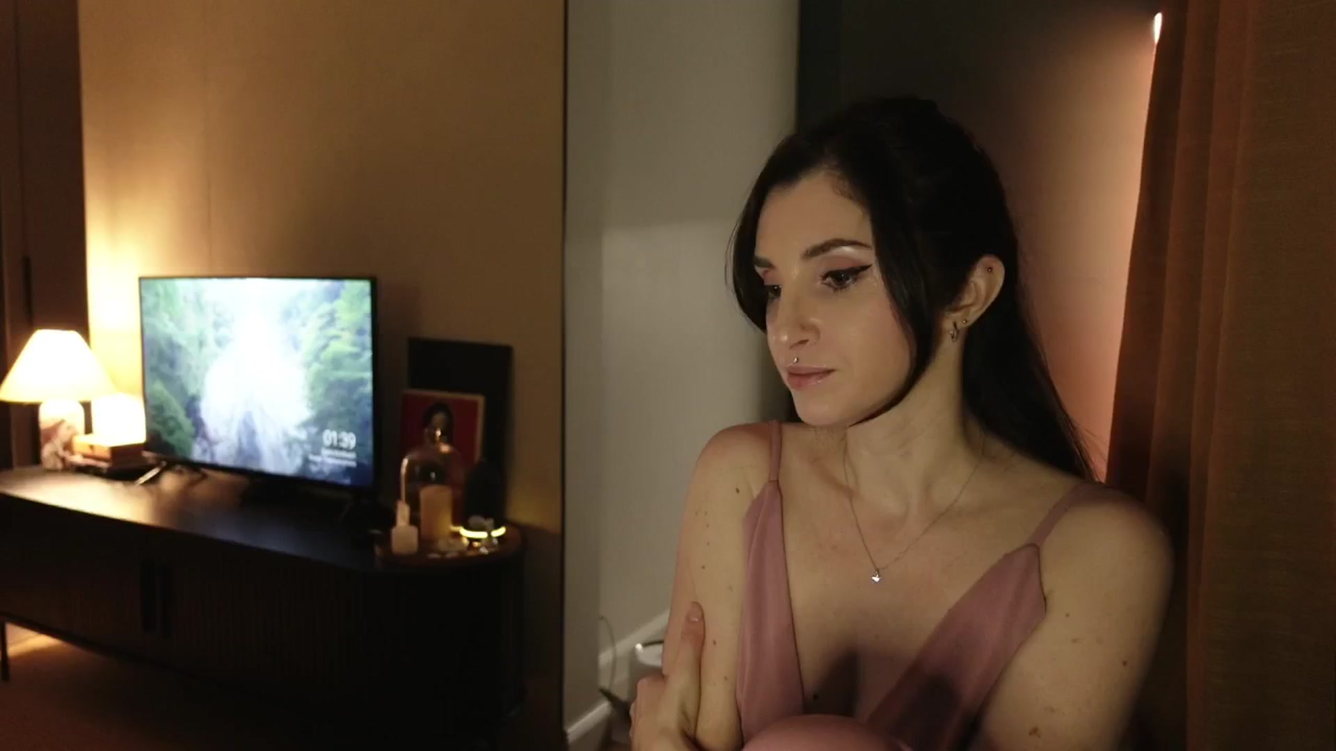 Gallery image thumbnail from Who_The's myfreecams stream on, 02/25/2026, 24:58 image 15 of 20