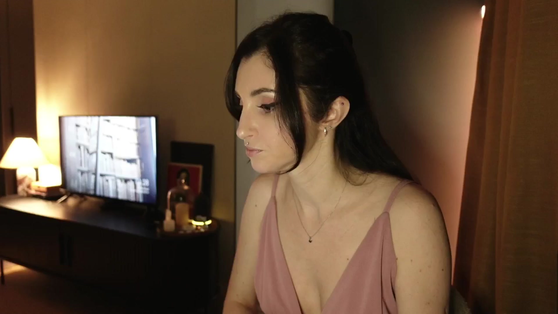 Gallery image thumbnail from Who_The's myfreecams stream on, 02/25/2026, 24:58 image 11 of 20