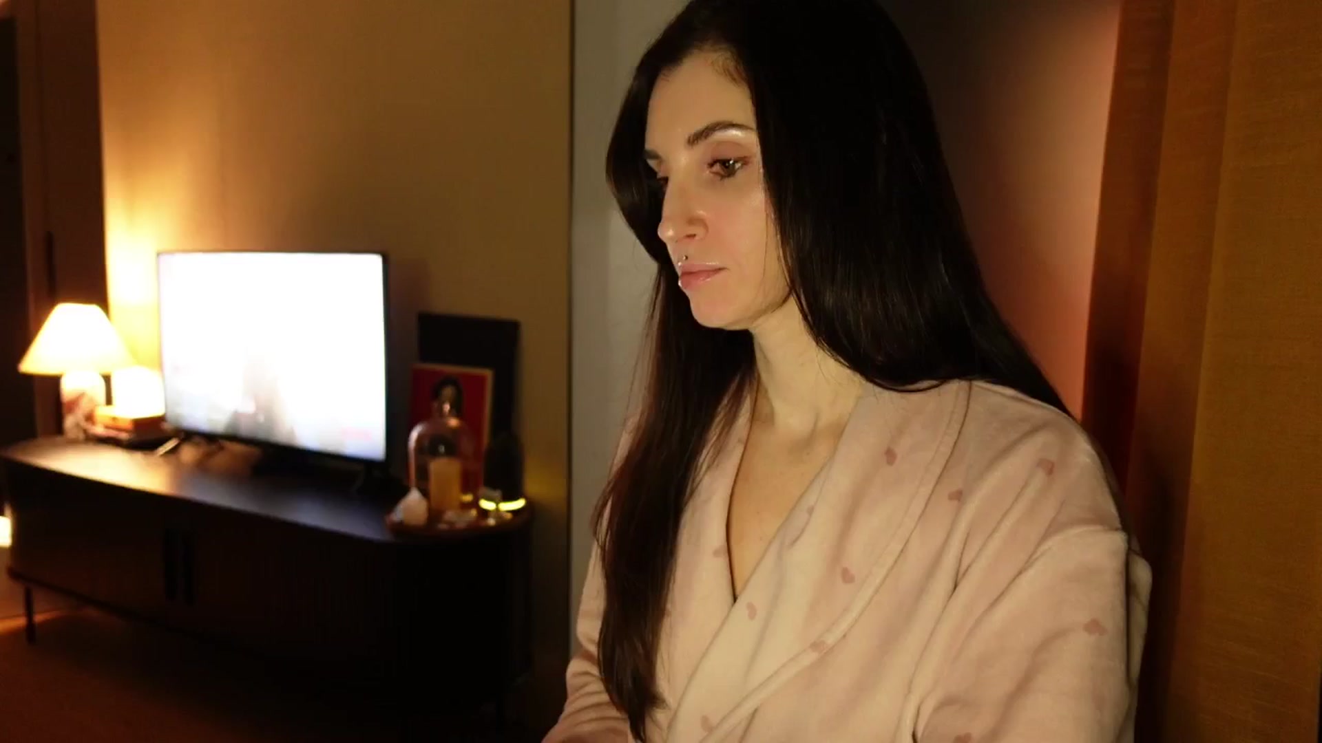 Gallery image thumbnail from Who_The's myfreecams stream on, 02/27/2026, 02:19 image 1 of 20