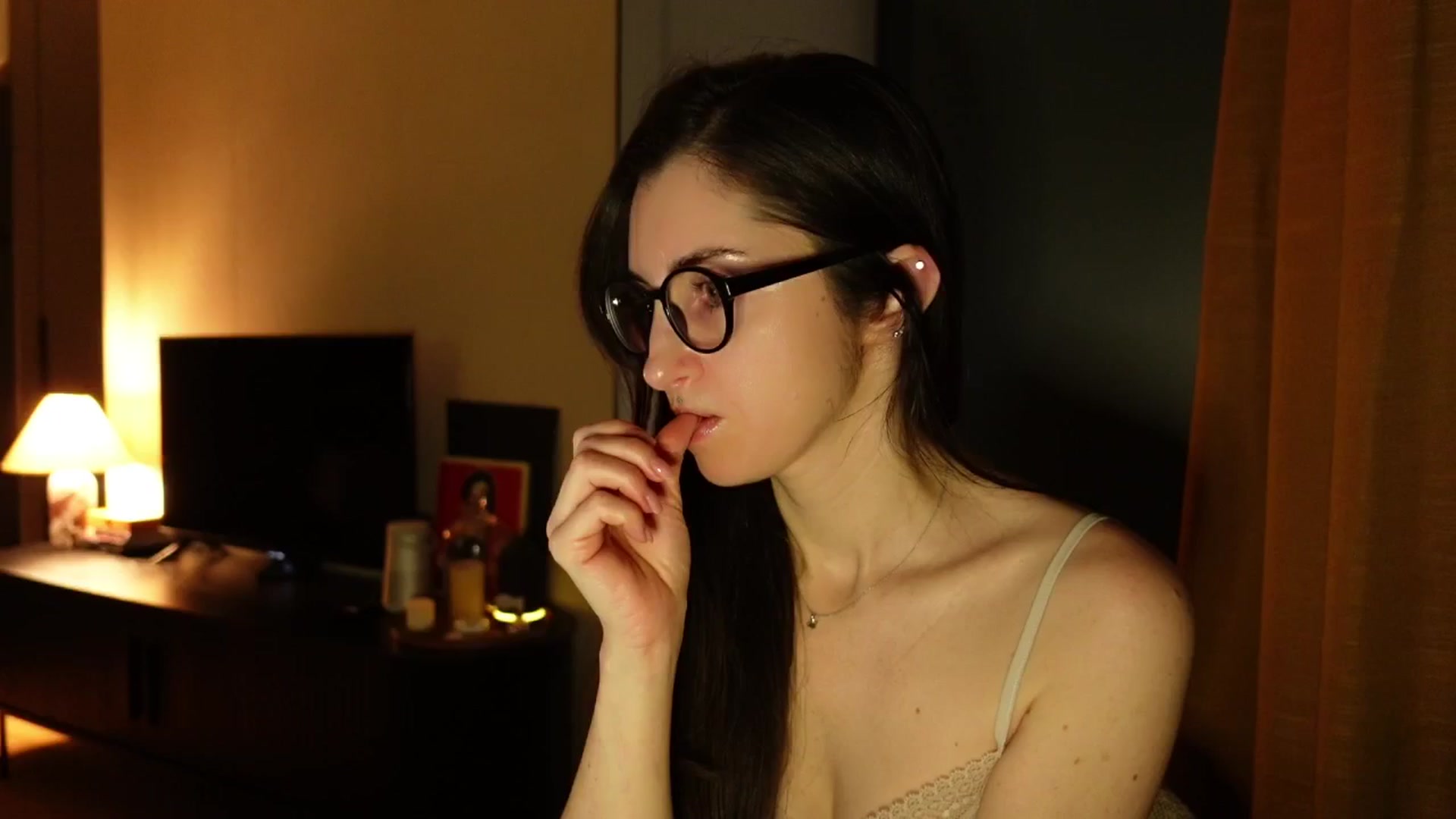 Gallery image thumbnail from Who_The's myfreecams stream on, 03/08/2026, 02:35 image 9 of 20