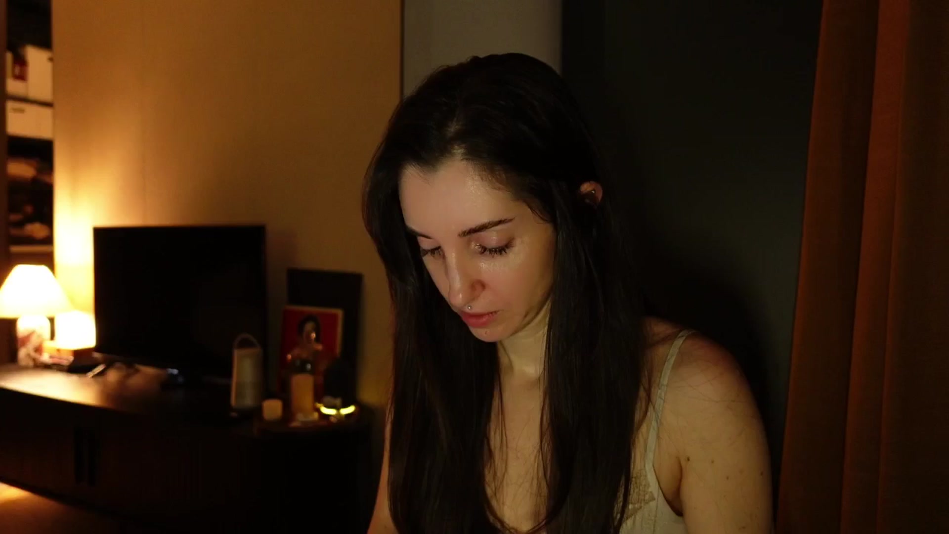 Gallery image thumbnail from Who_The's myfreecams stream on, 03/09/2026, 01:30 image 8 of 20