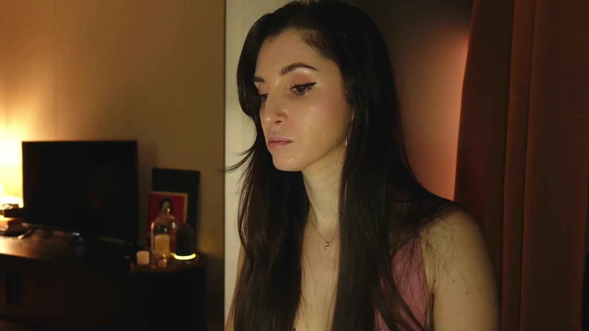 Gallery image thumbnail from Who_The's myfreecams stream on, 03/13/2026, 01:32 image 6 of 20