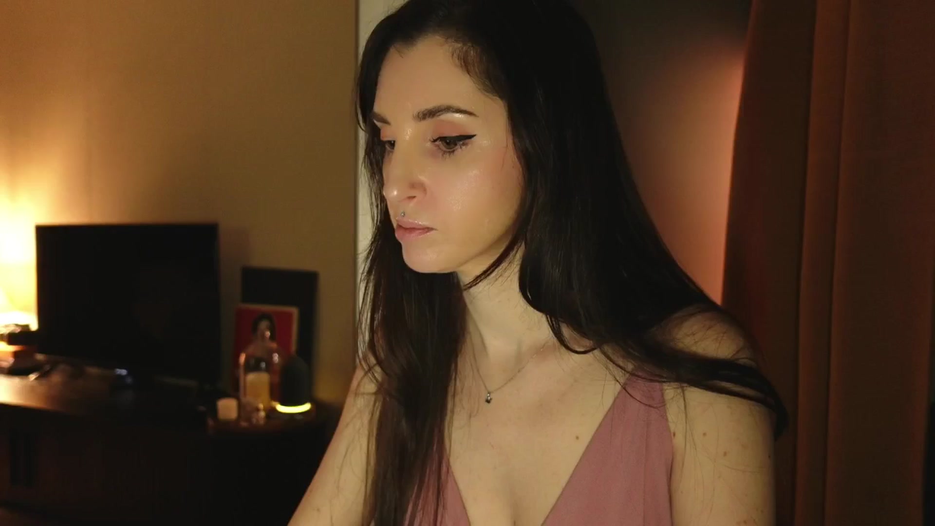 Gallery image thumbnail from Who_The's myfreecams stream on, 03/13/2026, 01:32 image 9 of 20