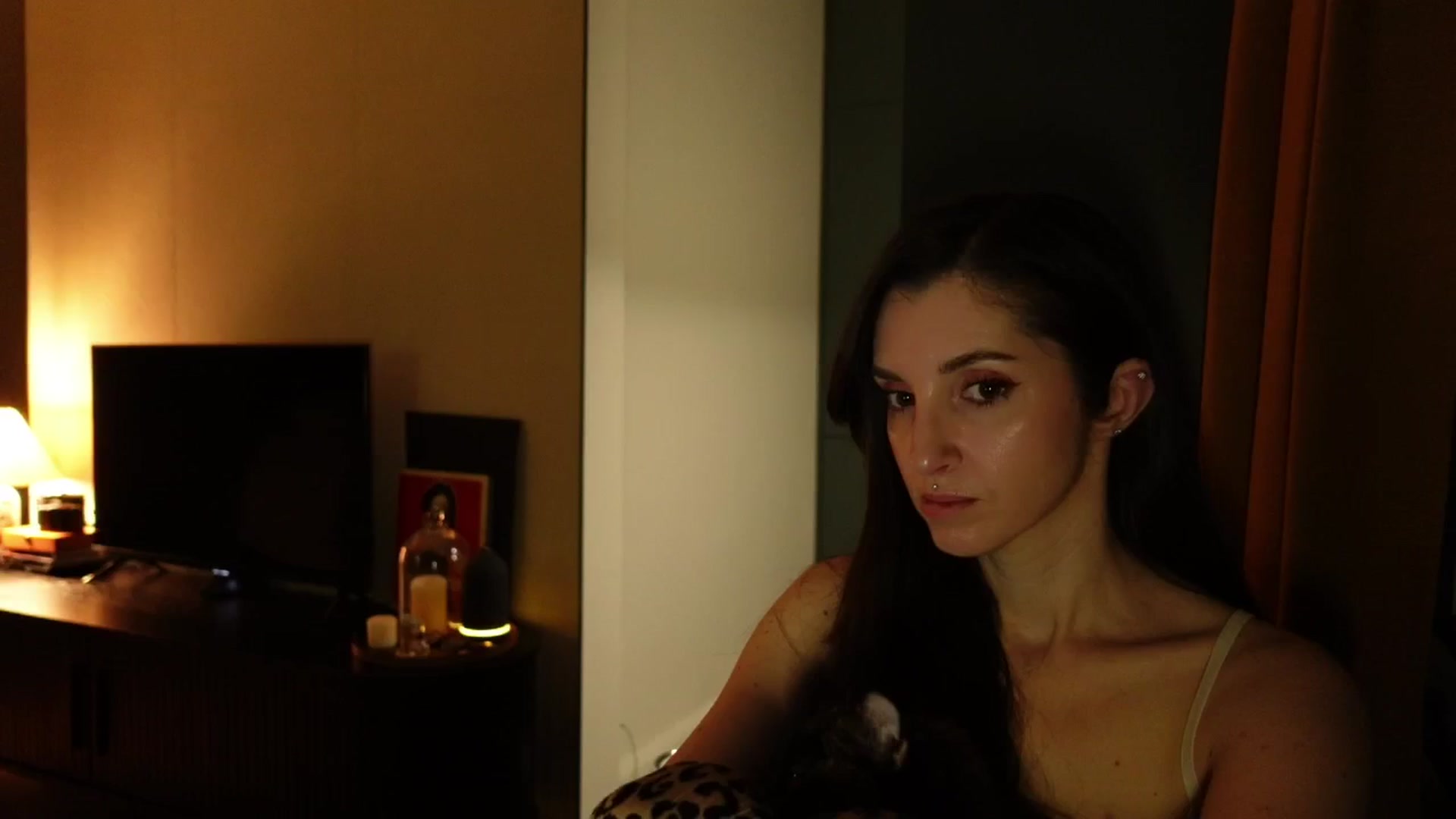 Gallery image thumbnail from Who_The's myfreecams stream on, 03/18/2026, 24:00 image 15 of 20
