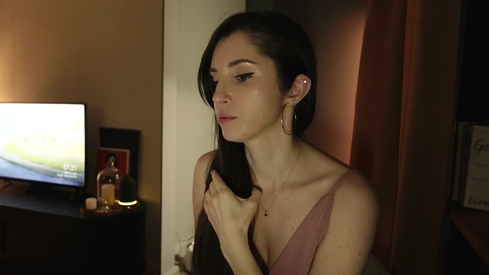 Gallery image thumbnail from Who_The's myfreecams stream on, 03/20/2026, 01:01 image 8 of 20