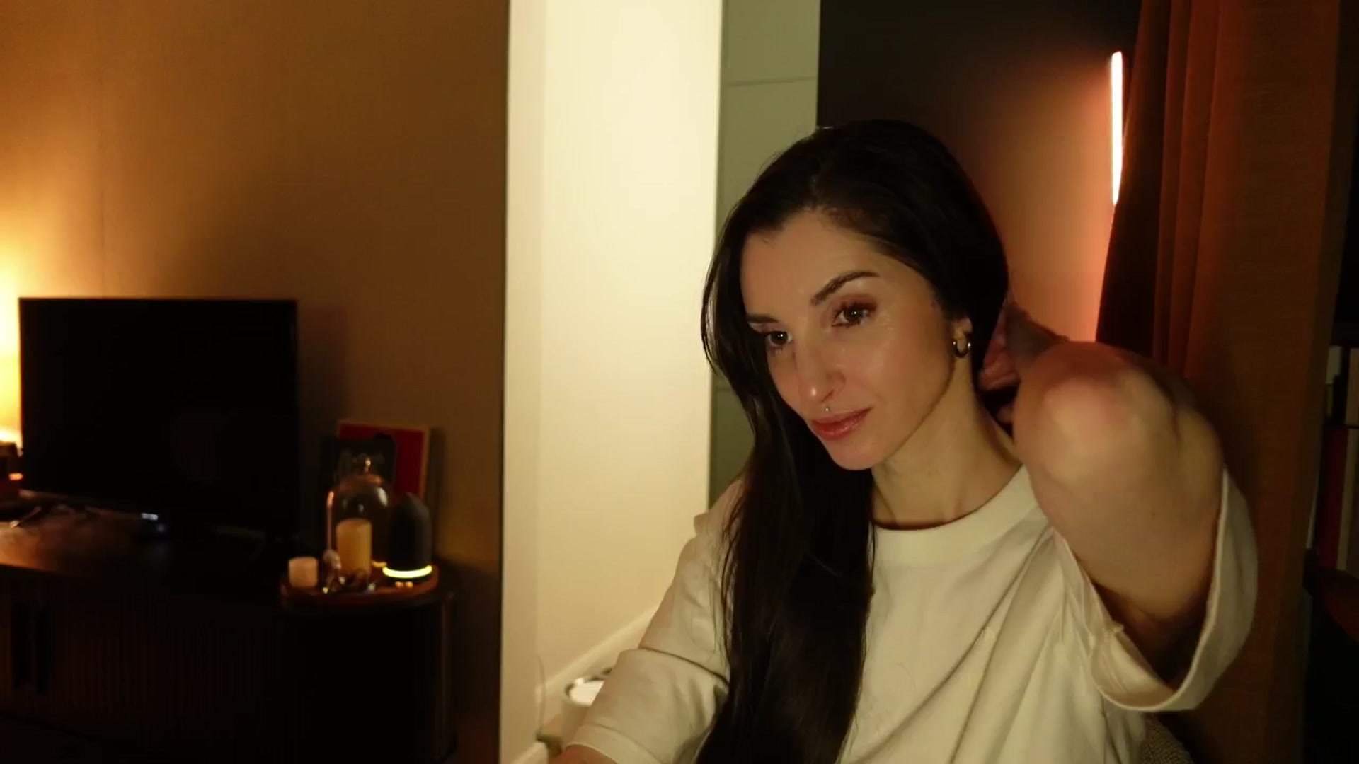 Gallery image thumbnail from Who_The's myfreecams stream on, 03/29/2026, 01:40 image 14 of 20