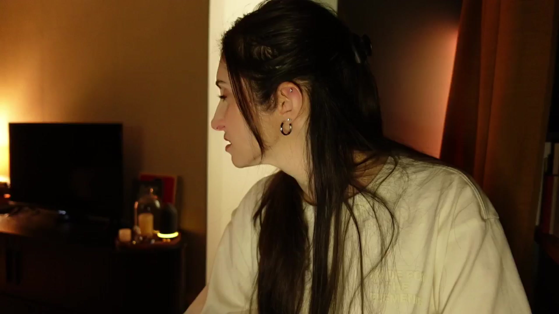 Gallery image thumbnail from Who_The's myfreecams stream on, 03/29/2026, 01:40 image 2 of 20