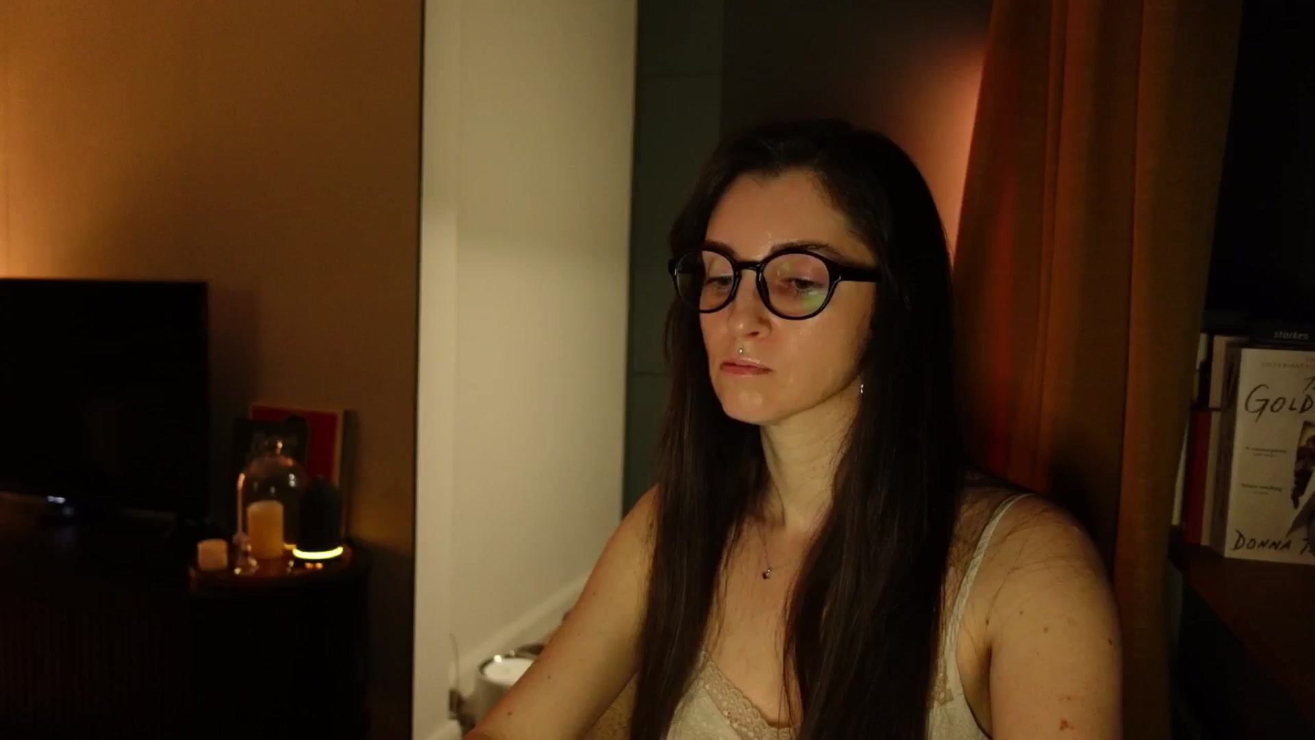 Gallery image thumbnail from Who_The's myfreecams stream on, 03/29/2026, 23:41 image 19 of 20