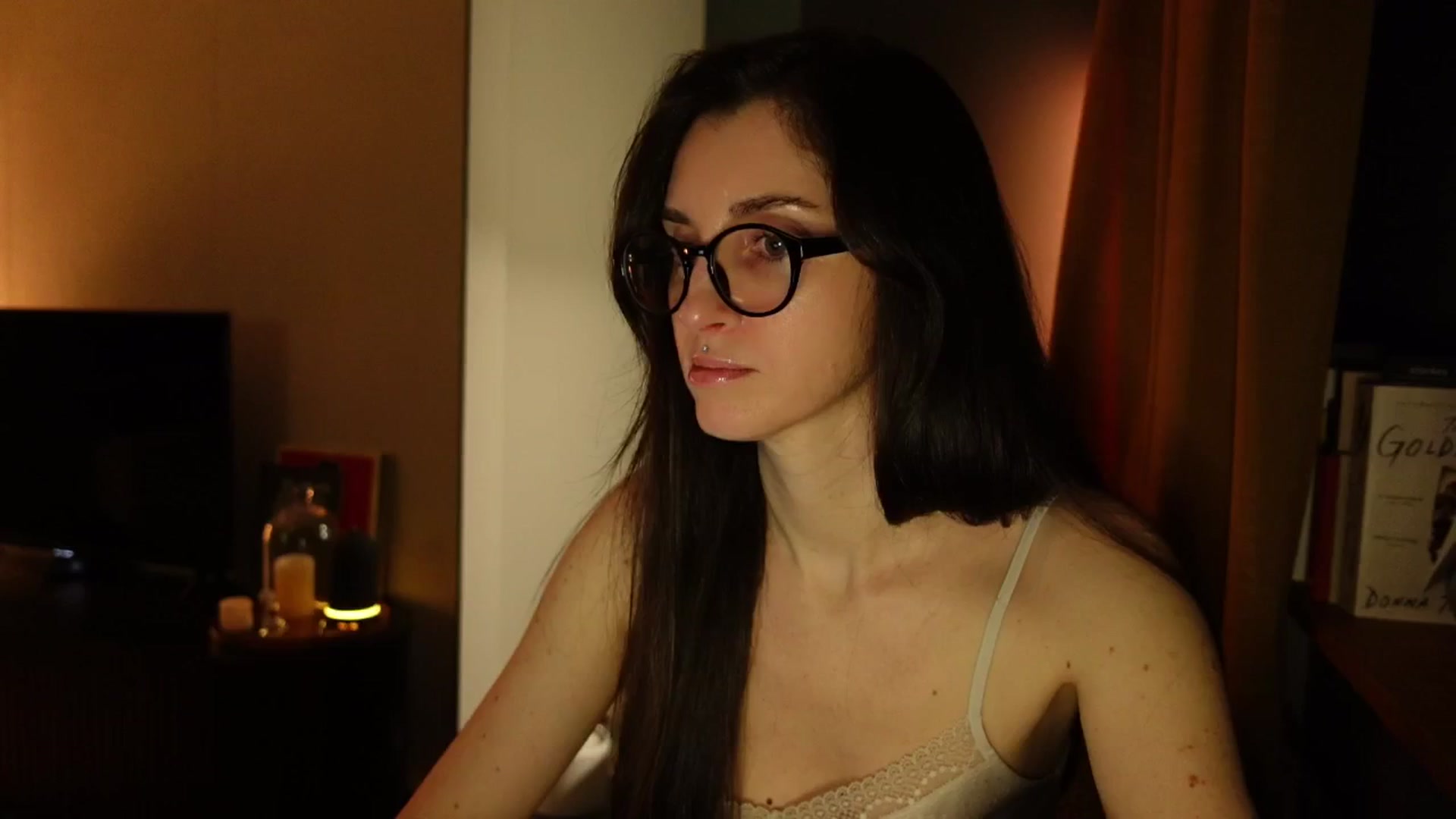Gallery image thumbnail from Who_The's myfreecams stream on, 03/29/2026, 23:41 image 4 of 20