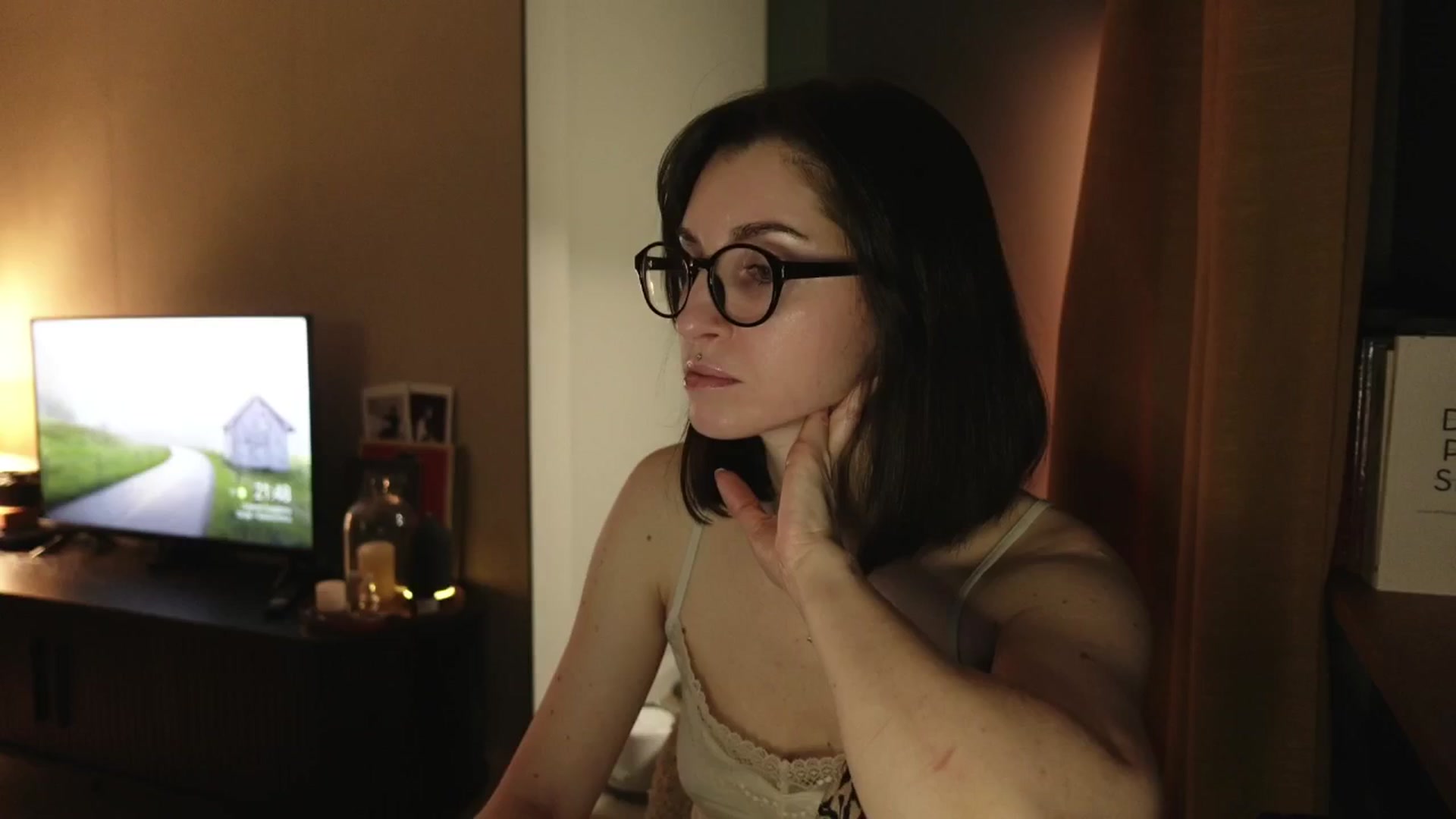 Gallery image thumbnail from Who_The's myfreecams stream on, 04/11/2026, 19:55 image 13 of 20