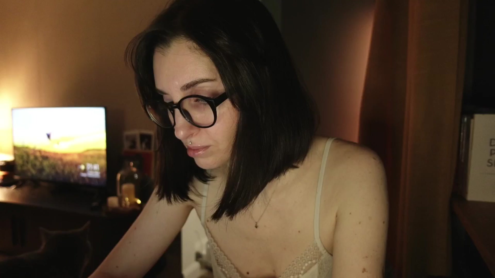 Gallery image thumbnail from Who_The's myfreecams stream on, 04/11/2026, 19:55 image 2 of 20