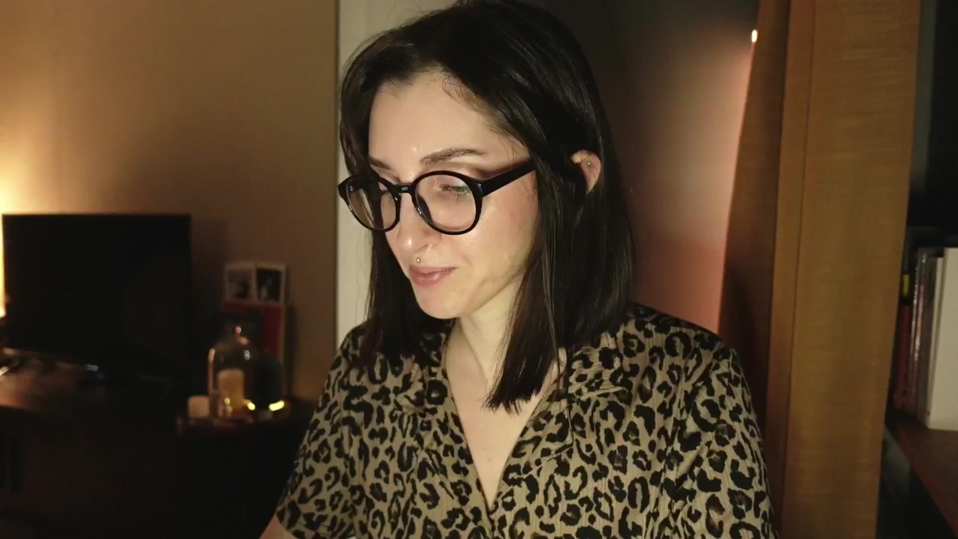 Gallery image thumbnail from Who_The's myfreecams stream on, 04/12/2026, 20:25 image 7 of 20