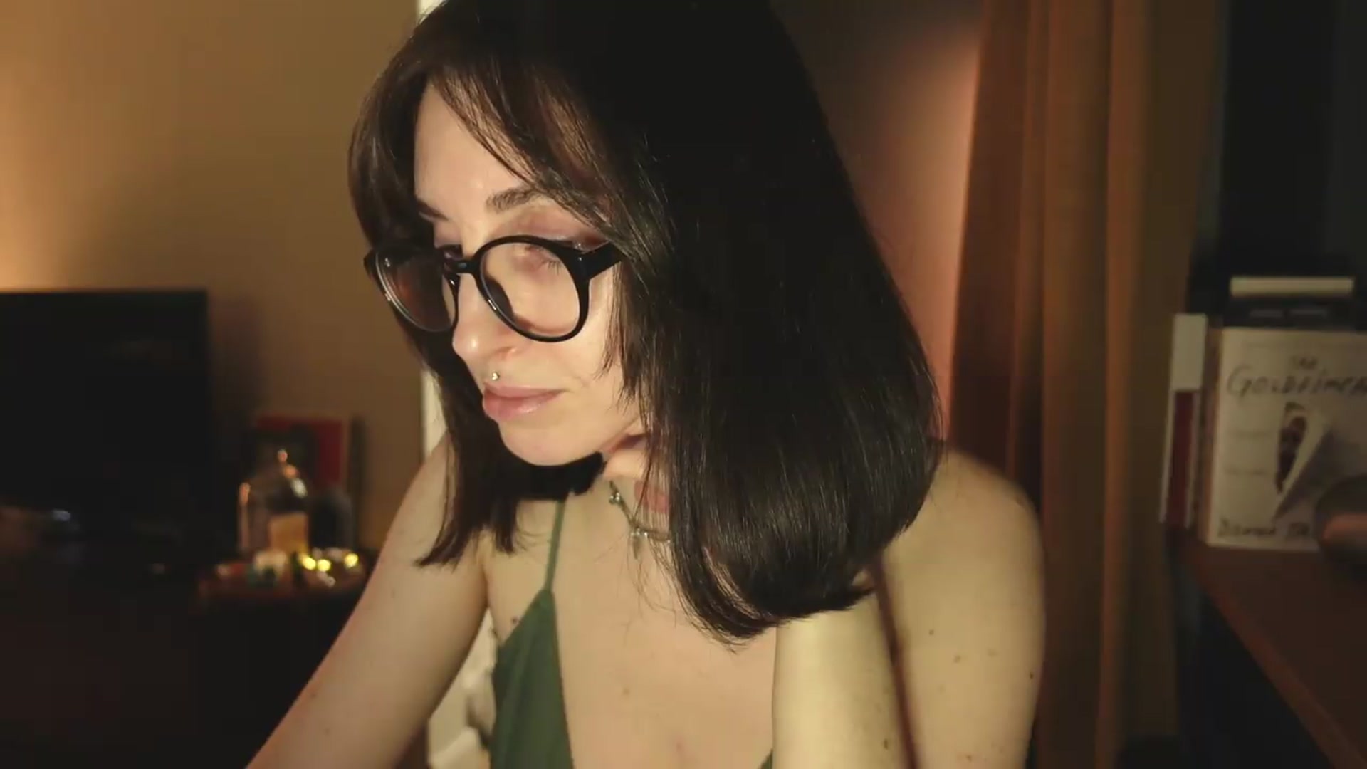 Gallery image thumbnail from Who_The's myfreecams stream on, 05/10/2026, 21:45 image 10 of 20