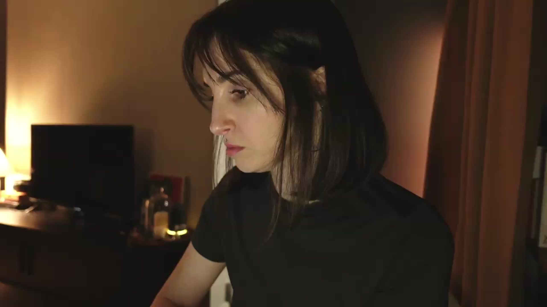 Gallery image thumbnail from Who_The's myfreecams stream on, 05/16/2026, 23:26 image 4 of 20