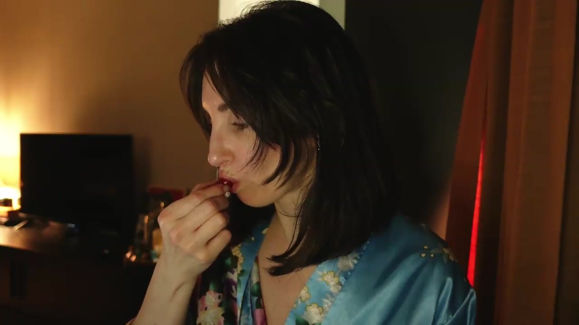 Gallery image thumbnail from Who_The's myfreecams stream on, 05/30/2026, 22:43 image 19 of 20