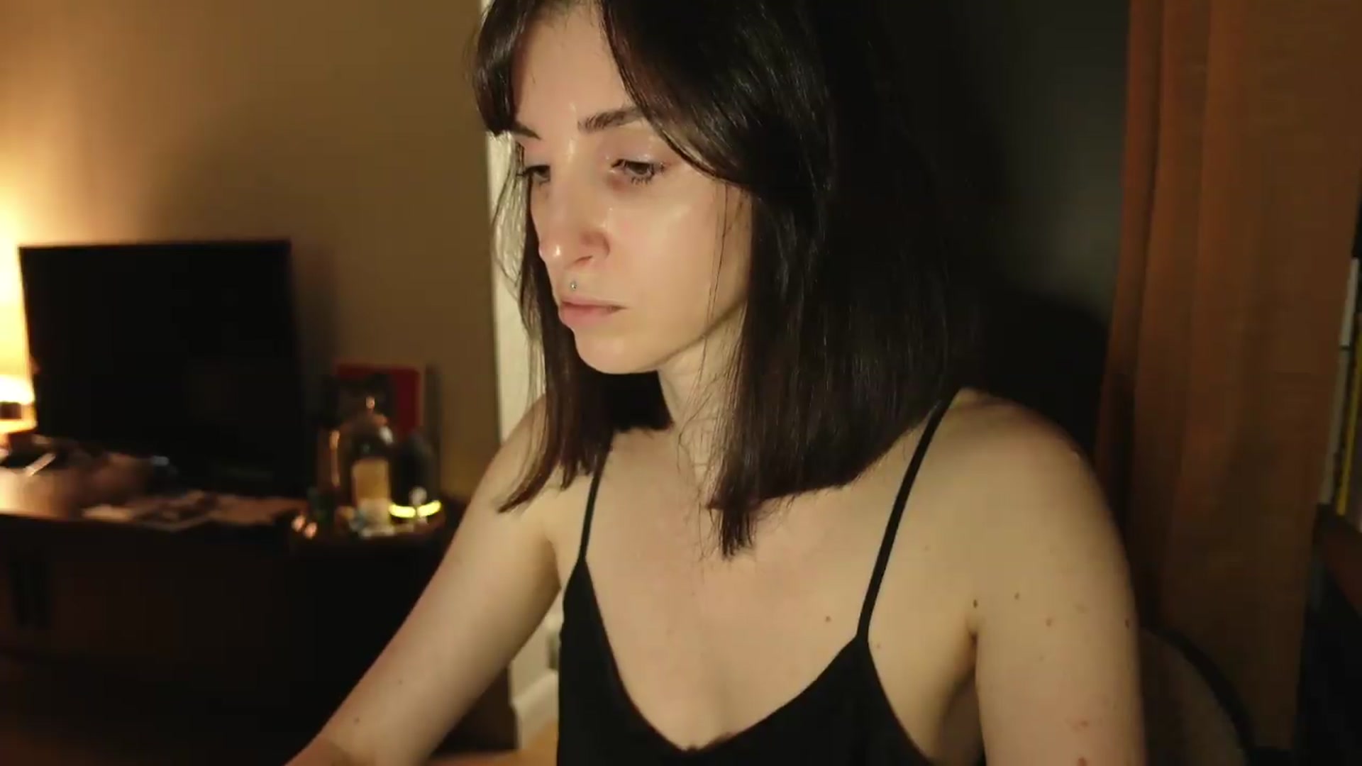 Gallery image thumbnail from Who_The's myfreecams stream on, 05/31/2026, 21:57 image 13 of 20