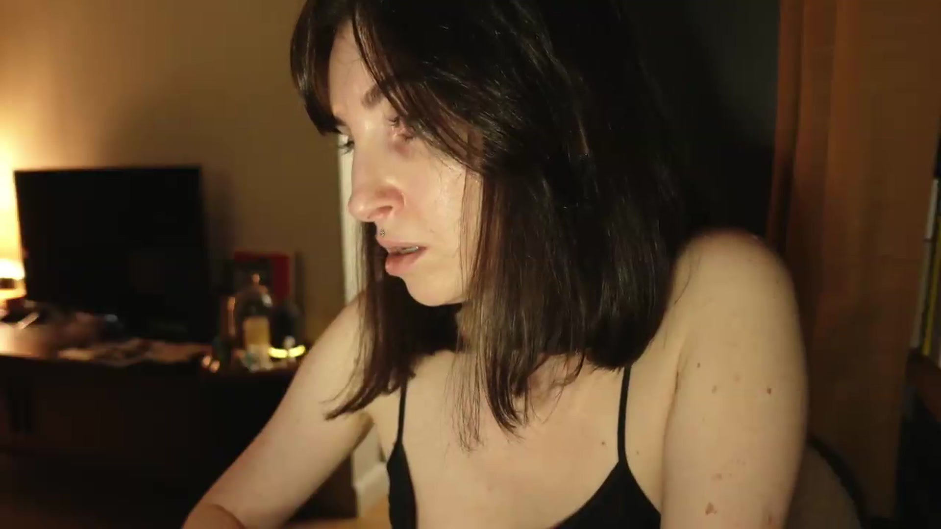 Gallery image thumbnail from Who_The's myfreecams stream on, 05/31/2026, 21:57 image 16 of 20