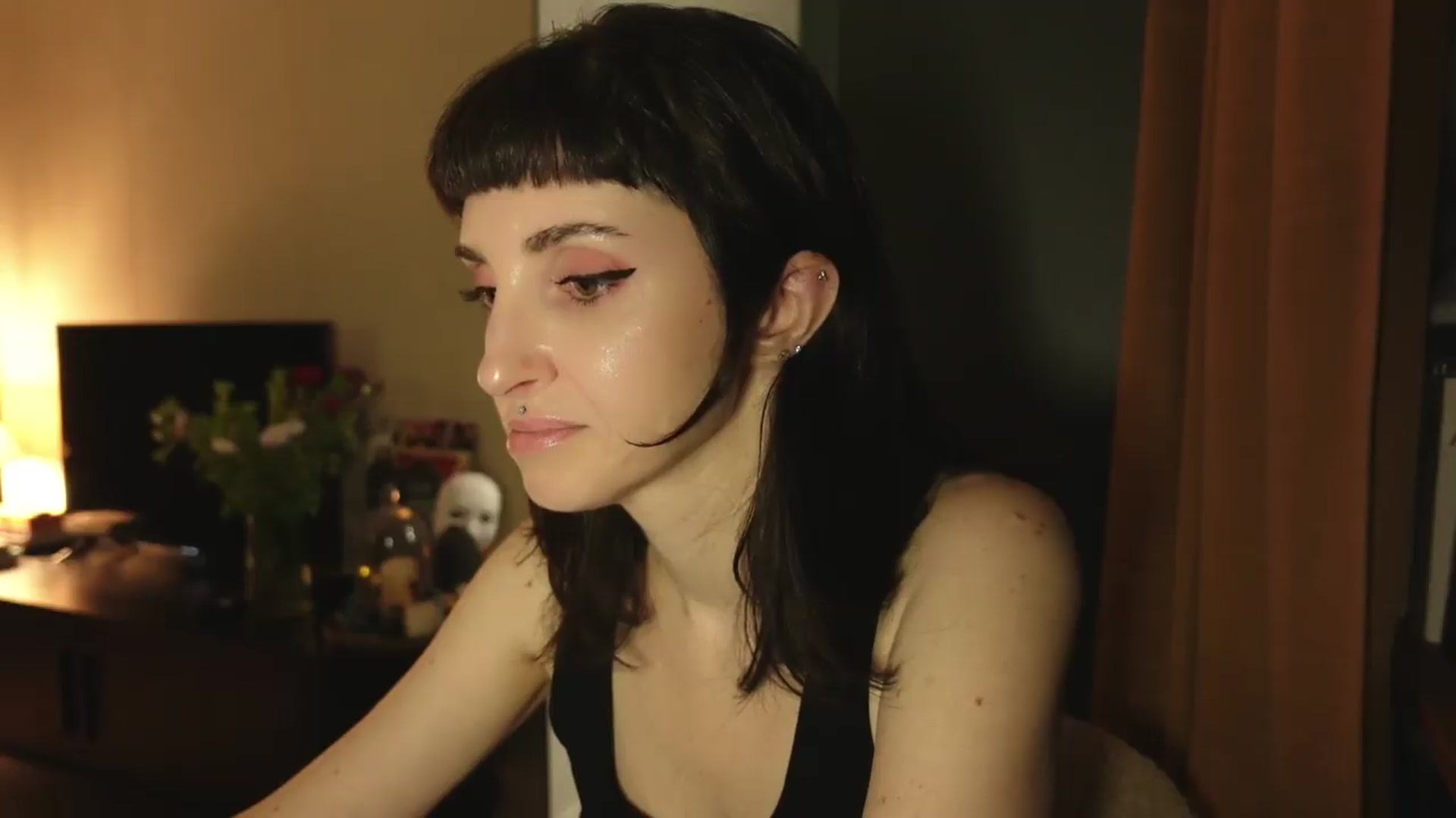 Gallery image thumbnail from Who_The's myfreecams stream on, 08/29/2026, 23:56 image 6 of 20