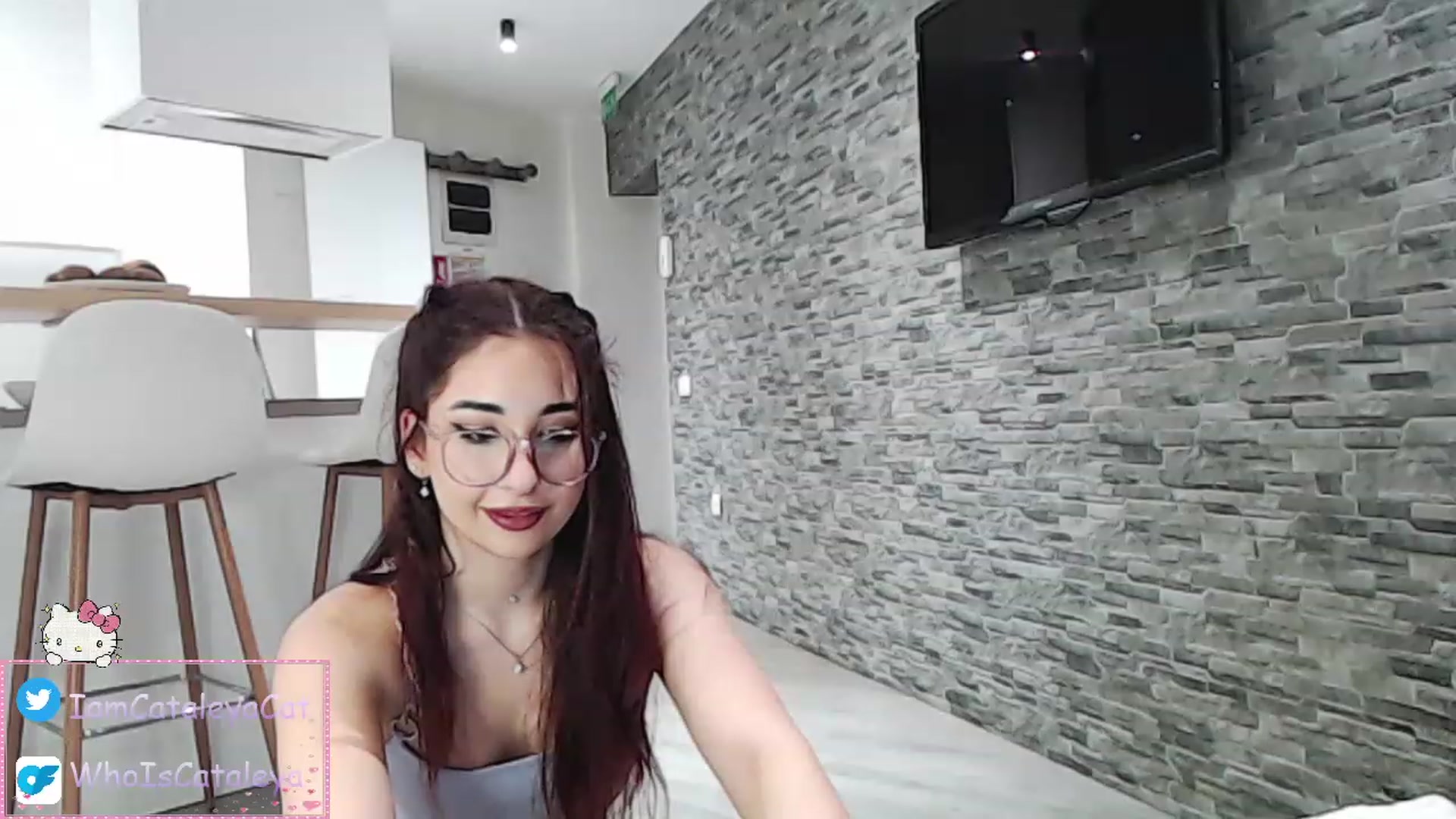 Gallery image thumbnail from WhoisCataleya's myfreecams stream on, 03/20/2023, 21:12 image 13 of 20