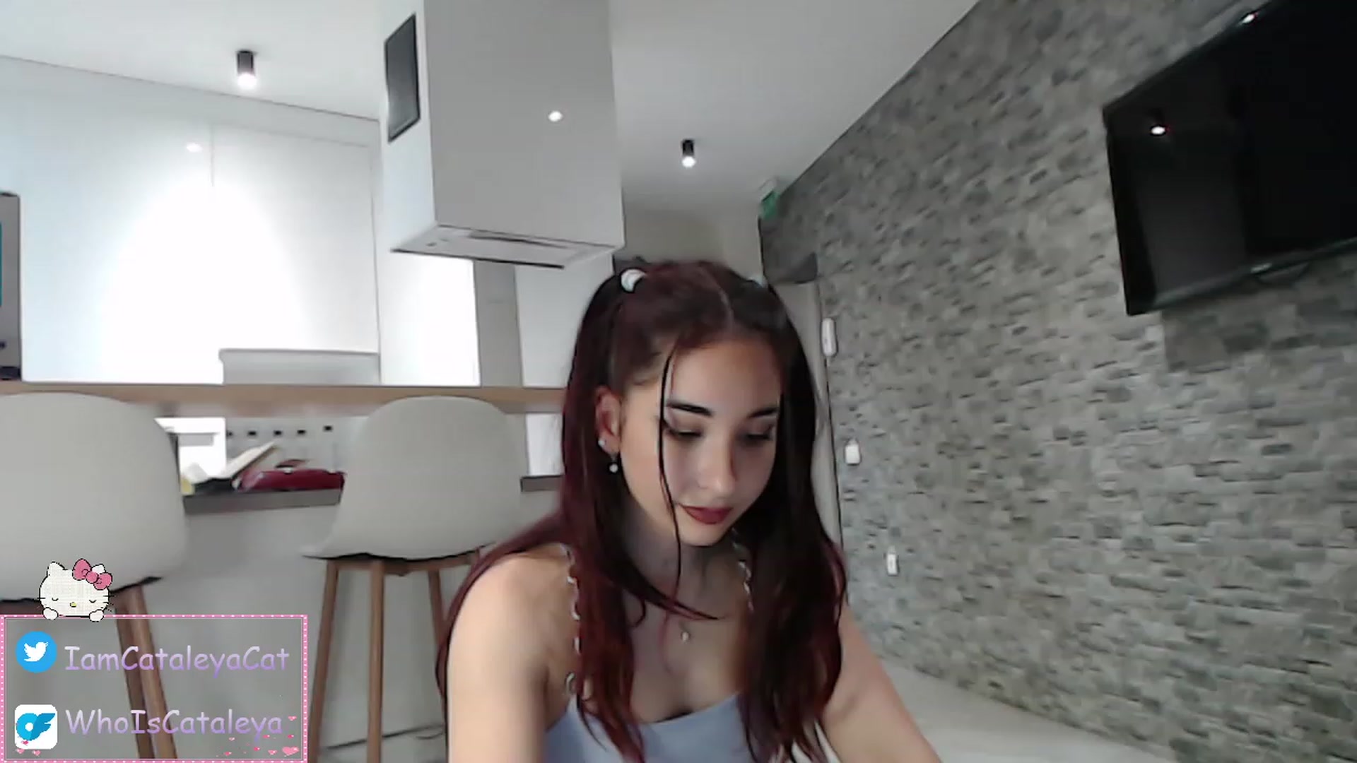 Gallery image thumbnail from WhoisCataleya's myfreecams stream on, 03/23/2023, 21:14 image 9 of 20
