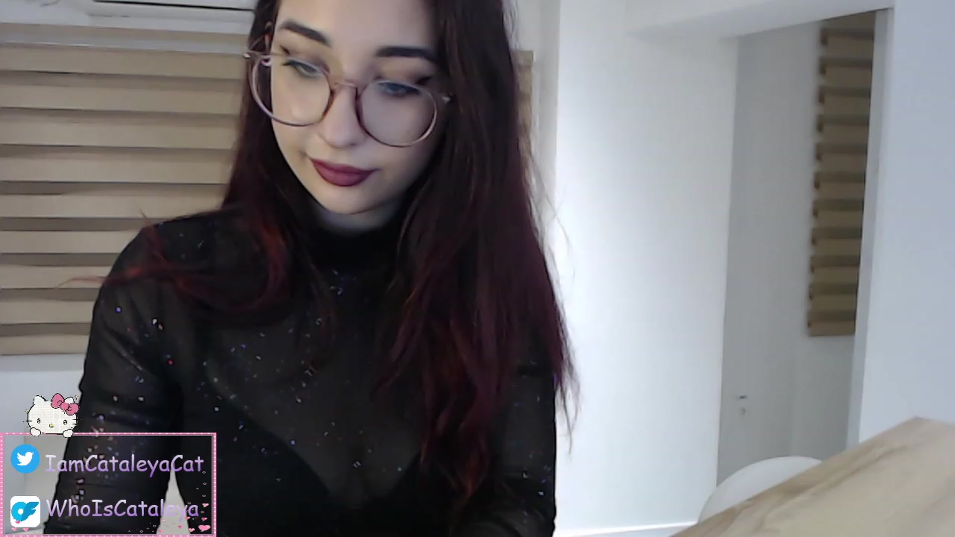 Gallery image thumbnail from WhoisCataleya's myfreecams stream on, 03/25/2023, 21:39 image 11 of 20