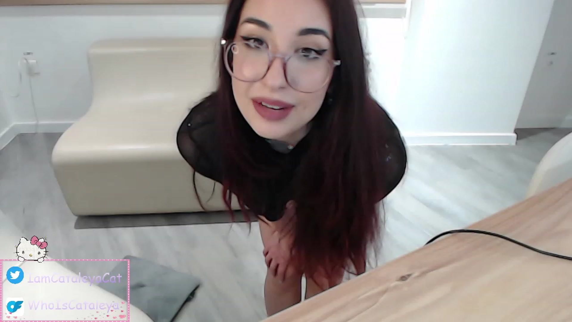 Gallery image thumbnail from WhoisCataleya's myfreecams stream on, 03/25/2023, 21:39 image 17 of 20