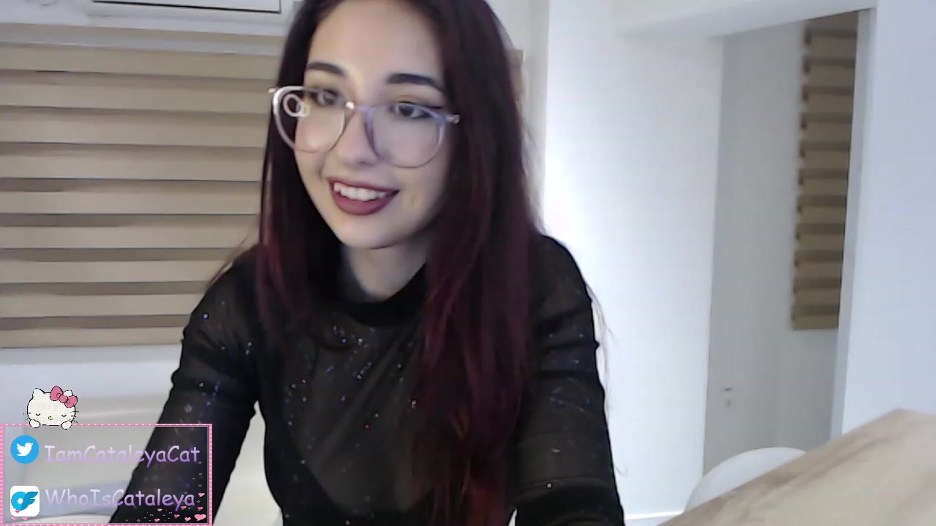 Gallery image thumbnail from WhoisCataleya's myfreecams stream on, 03/25/2023, 21:39 image 14 of 20