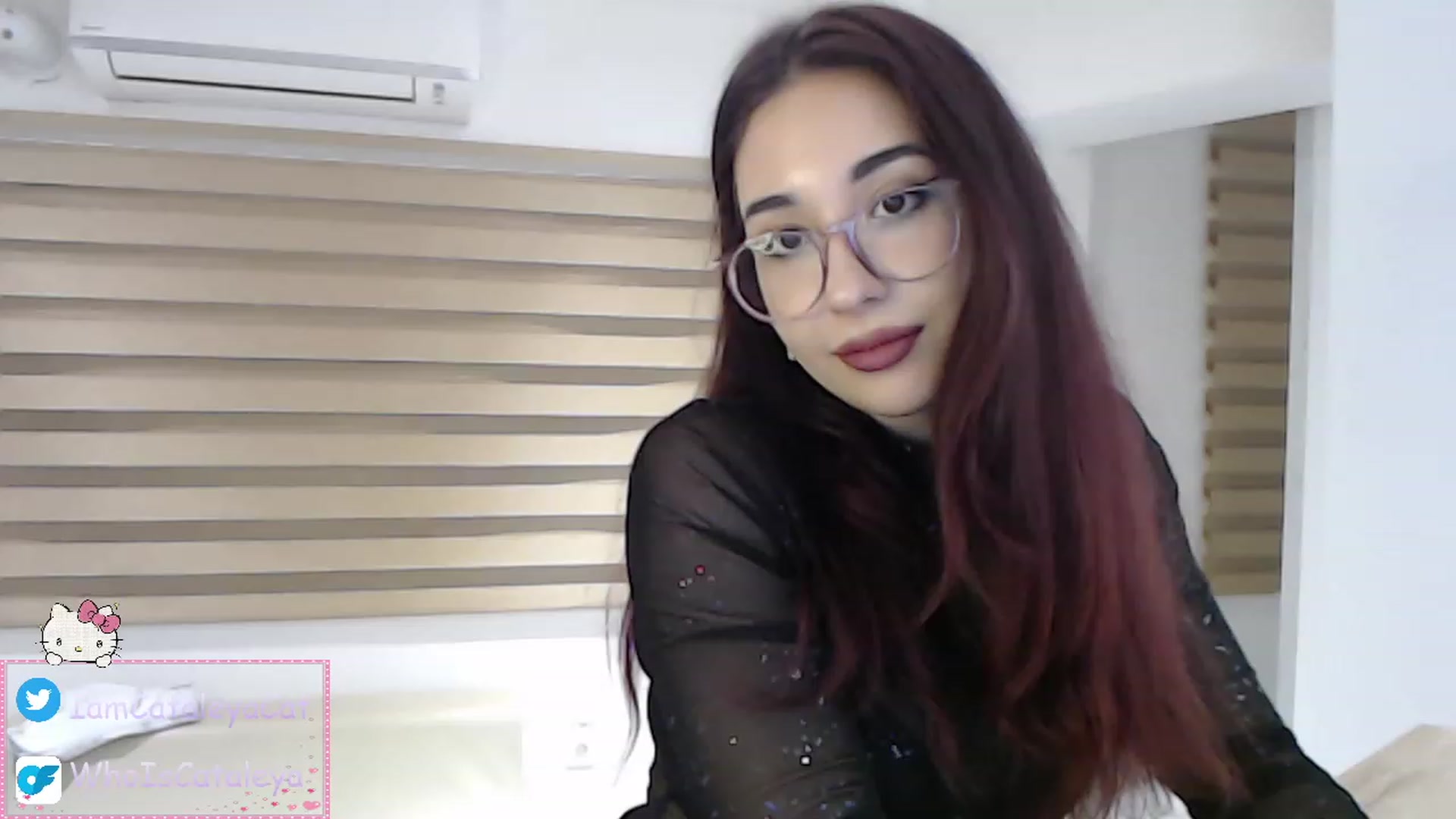 Gallery image thumbnail from WhoisCataleya's myfreecams stream on, 03/26/2023, 24:03 image 5 of 20