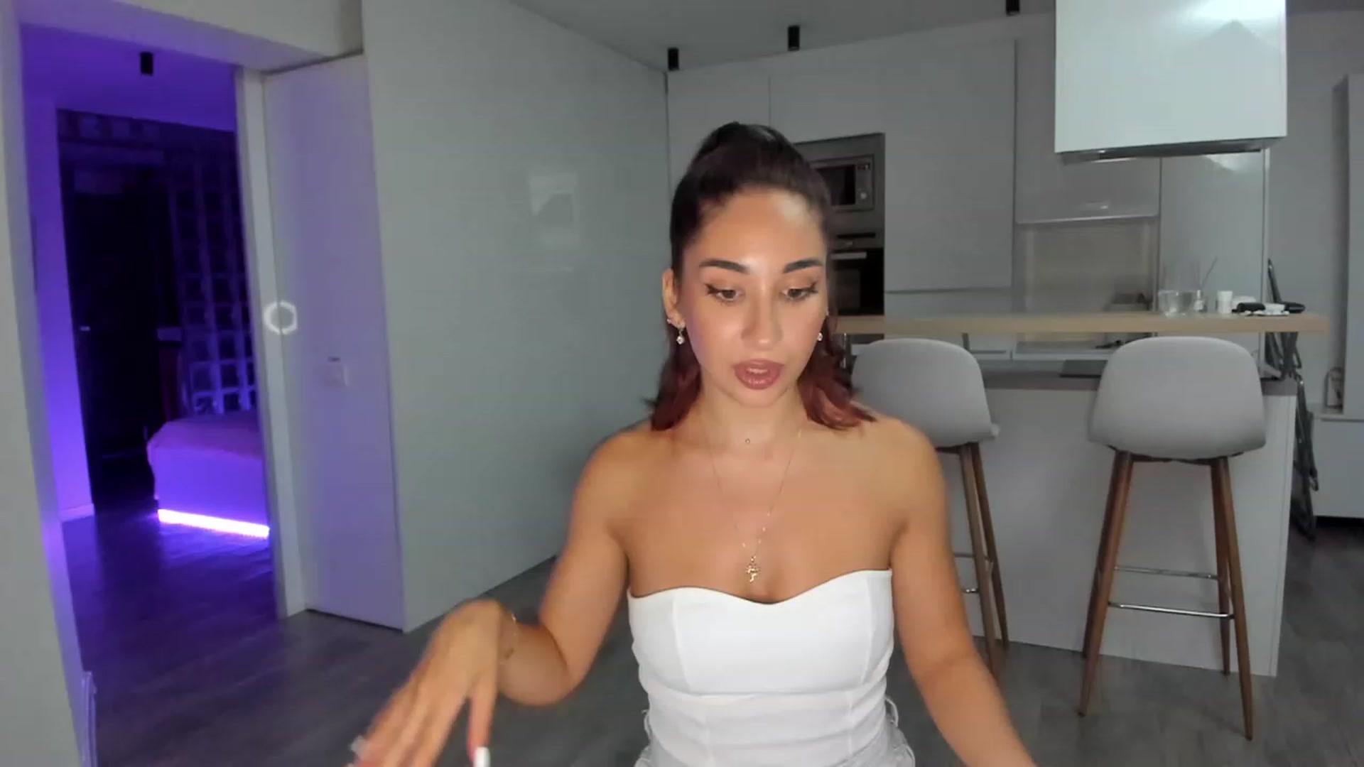 Gallery image thumbnail from WhoisCataleya's myfreecams stream on, 07/19/2023, 19:16 image 11 of 20