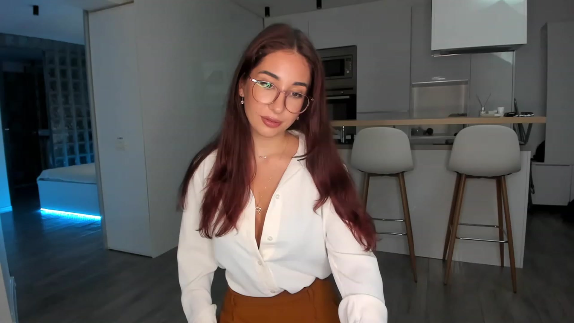 Gallery image thumbnail from WhoisCataleya's myfreecams stream on, 07/22/2023, 20:41 image 3 of 20