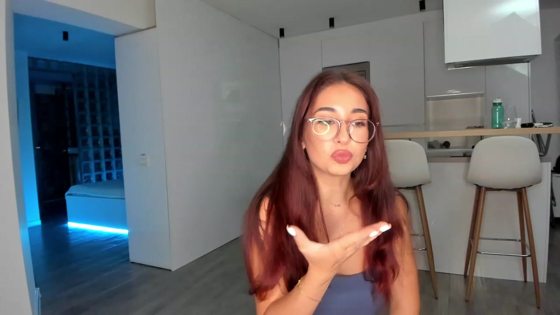 Gallery image thumbnail from WhoisCataleya's myfreecams stream on, 07/22/2023, 20:56 image 3 of 20