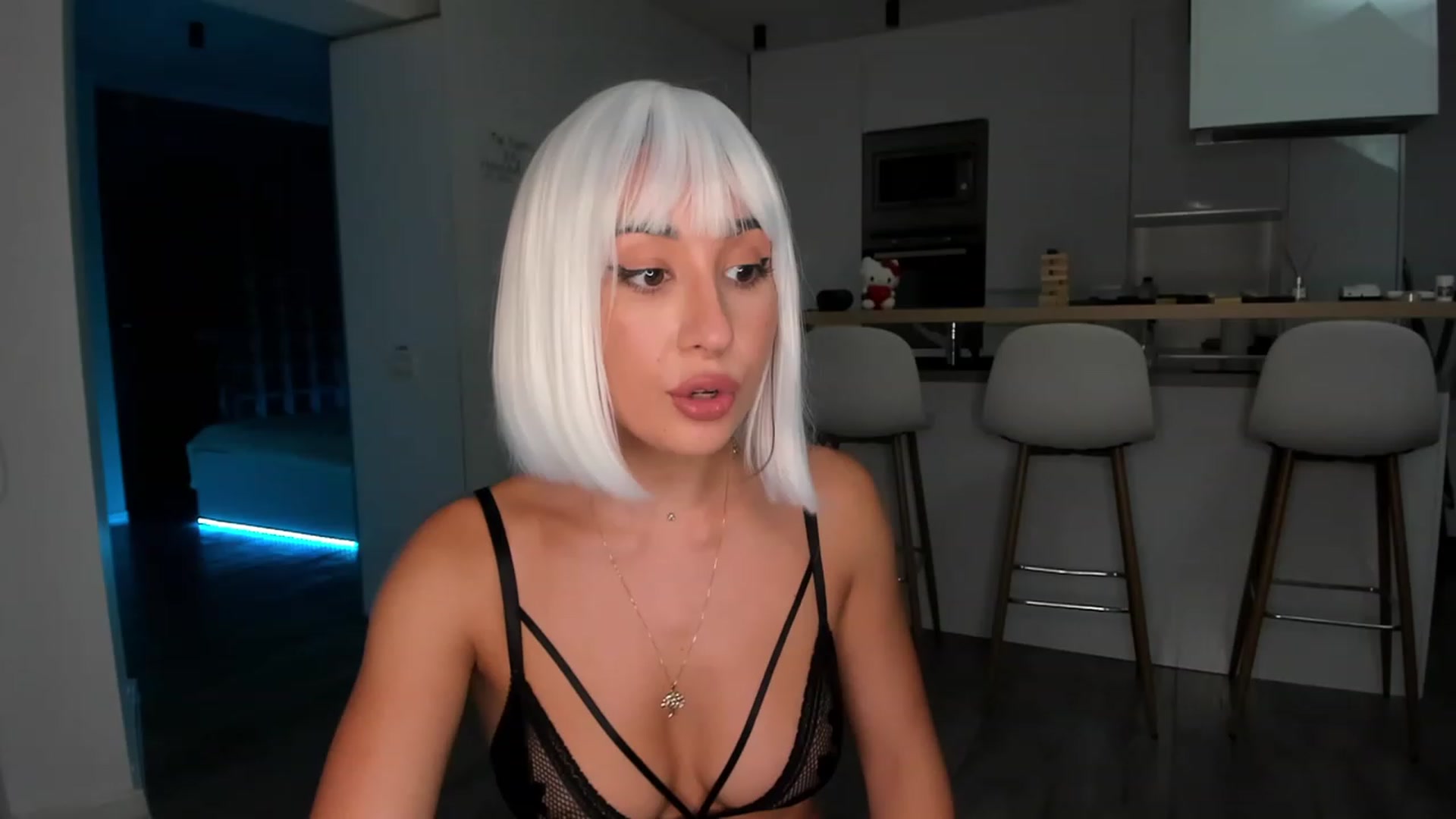 Gallery image thumbnail from WhoisCataleya's myfreecams stream on, 07/27/2023, 23:21 image 6 of 20