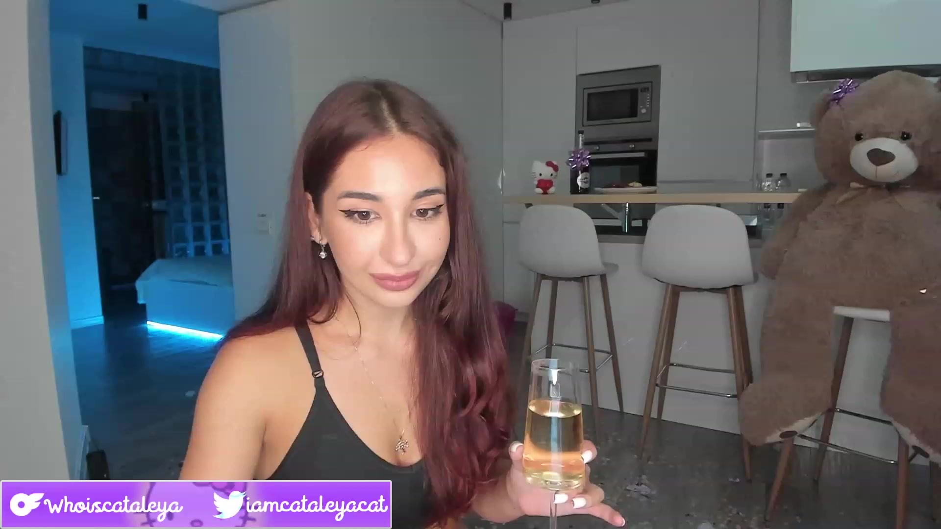 Gallery image thumbnail from WhoisCataleya's myfreecams stream on, 07/31/2023, 23:51 image 6 of 20