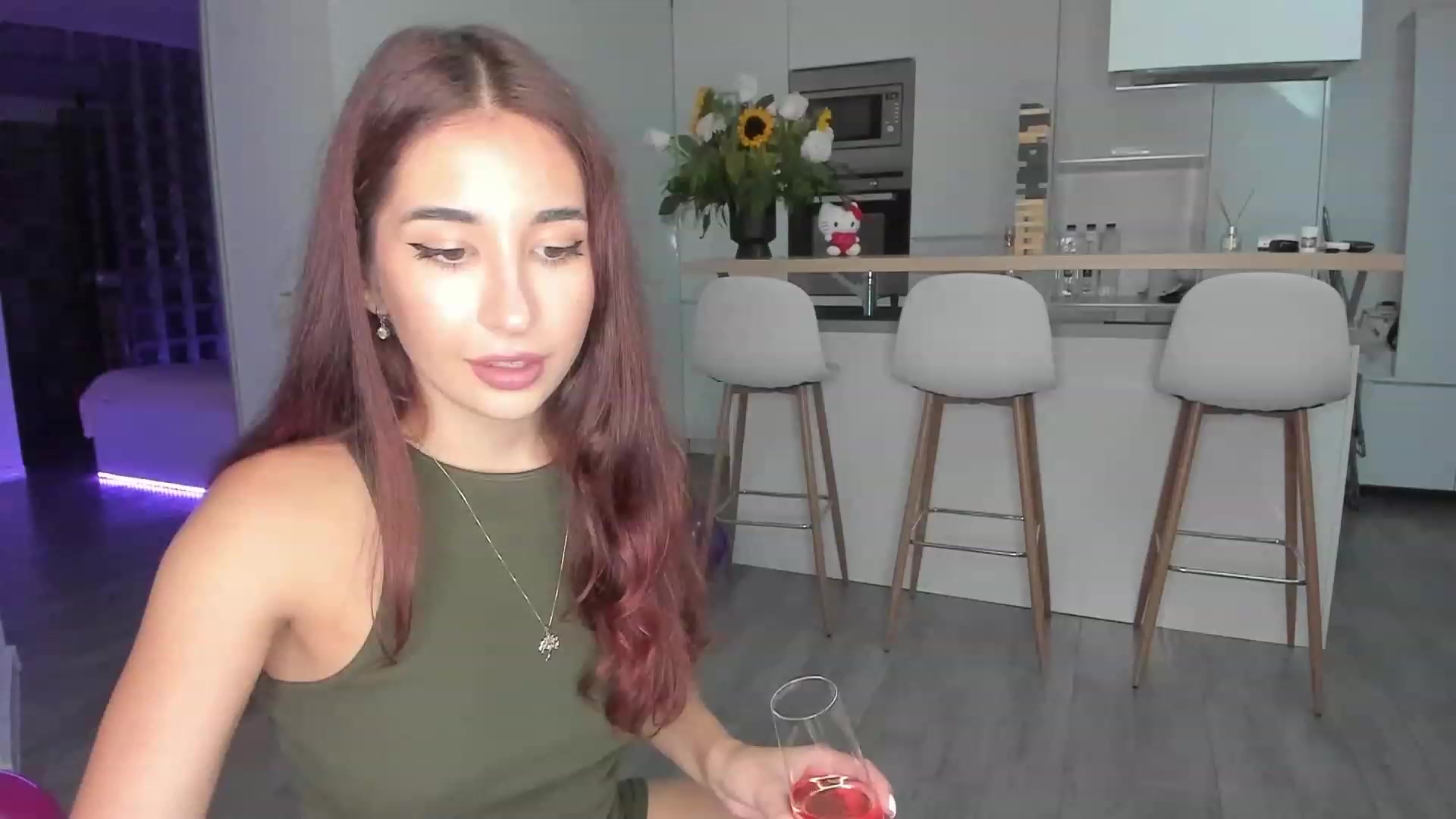 Gallery image thumbnail from WhoisCataleya's myfreecams stream on, 08/04/2023, 21:04 image 11 of 20