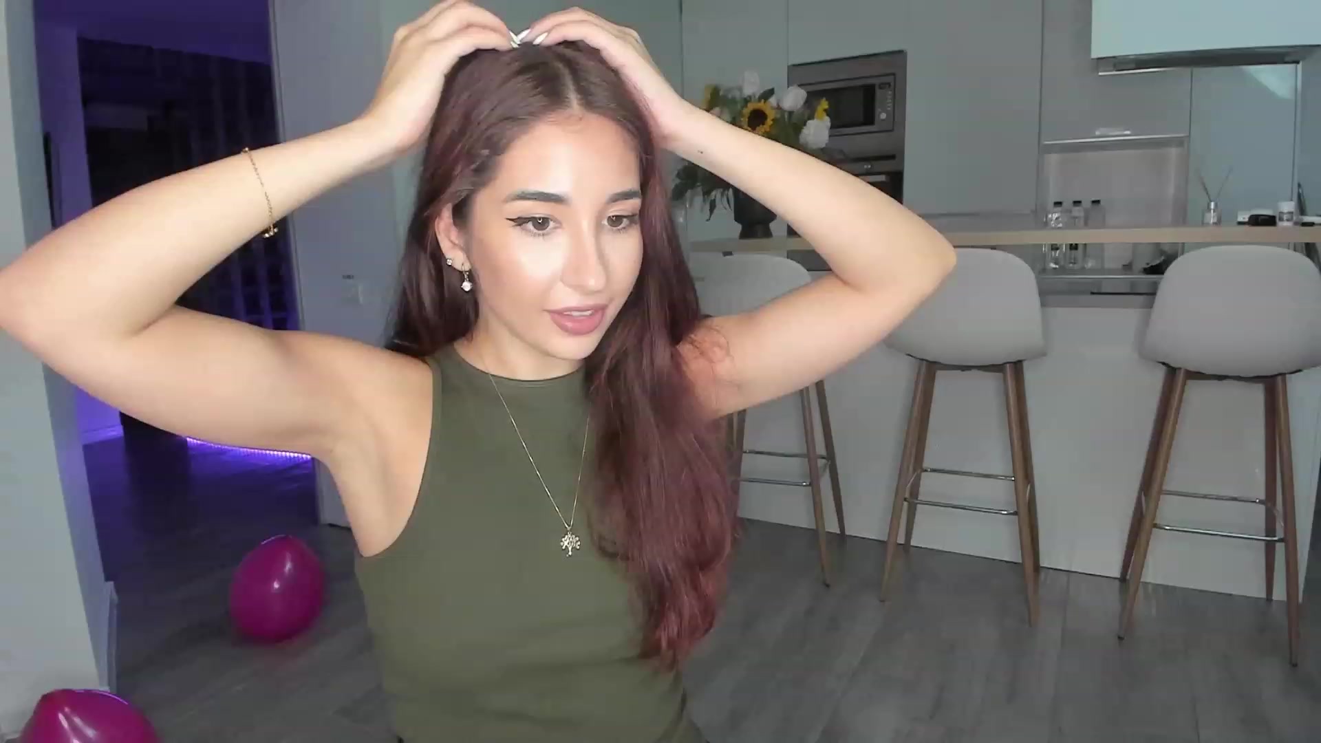 Gallery image thumbnail from WhoisCataleya's myfreecams stream on, 08/04/2023, 21:04 image 5 of 20