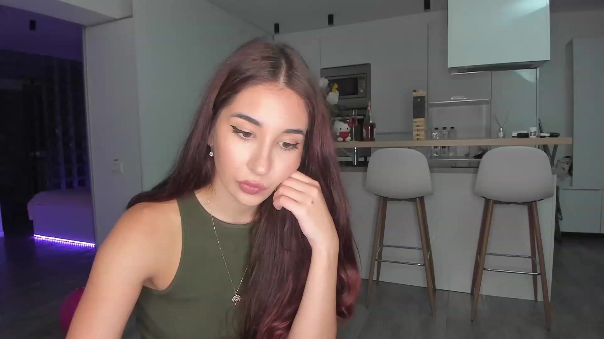Gallery image thumbnail from WhoisCataleya's myfreecams stream on, 08/04/2023, 21:04 image 9 of 20