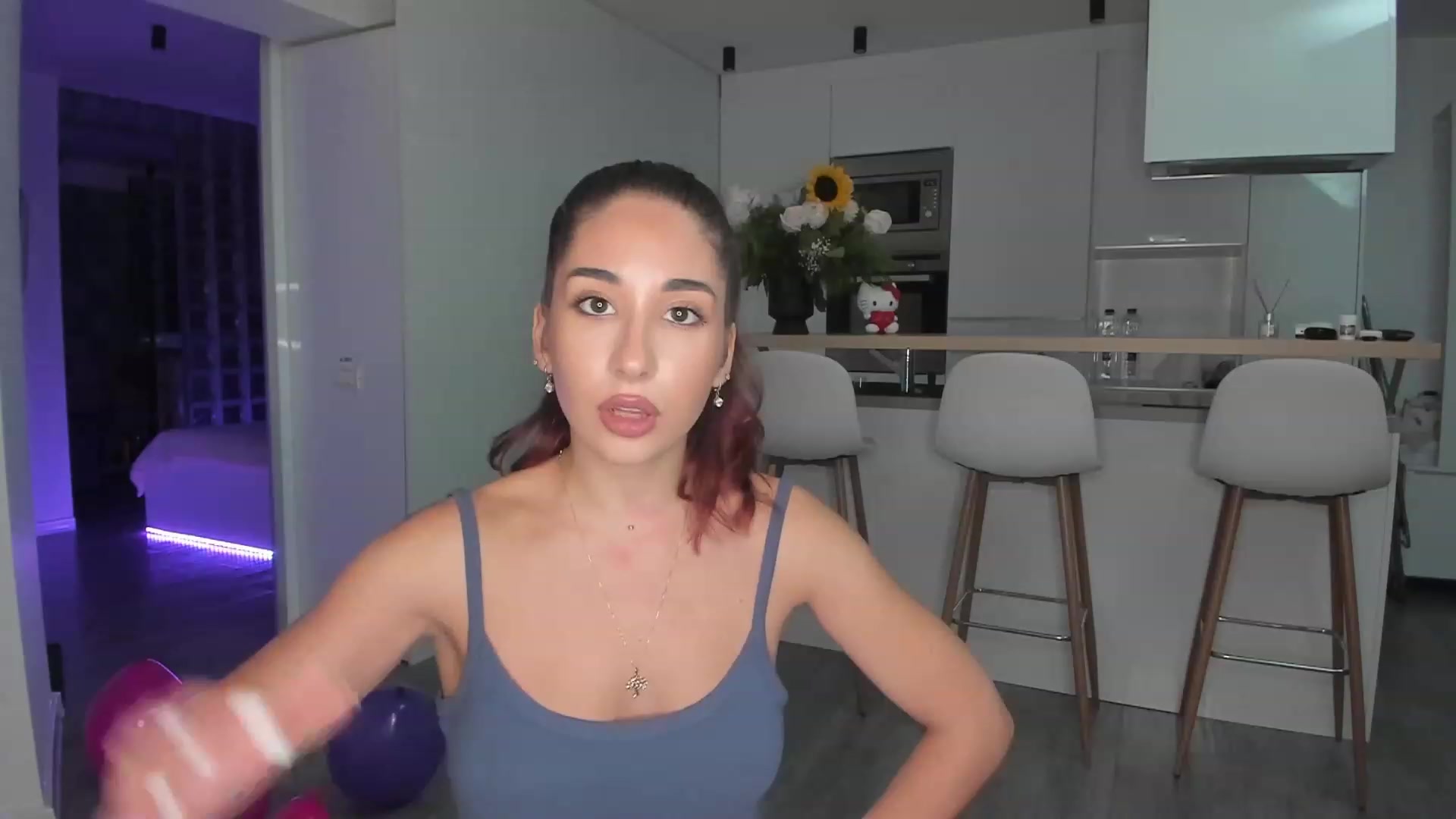 Gallery image thumbnail from WhoisCataleya's myfreecams stream on, 08/05/2023, 22:36 image 7 of 20