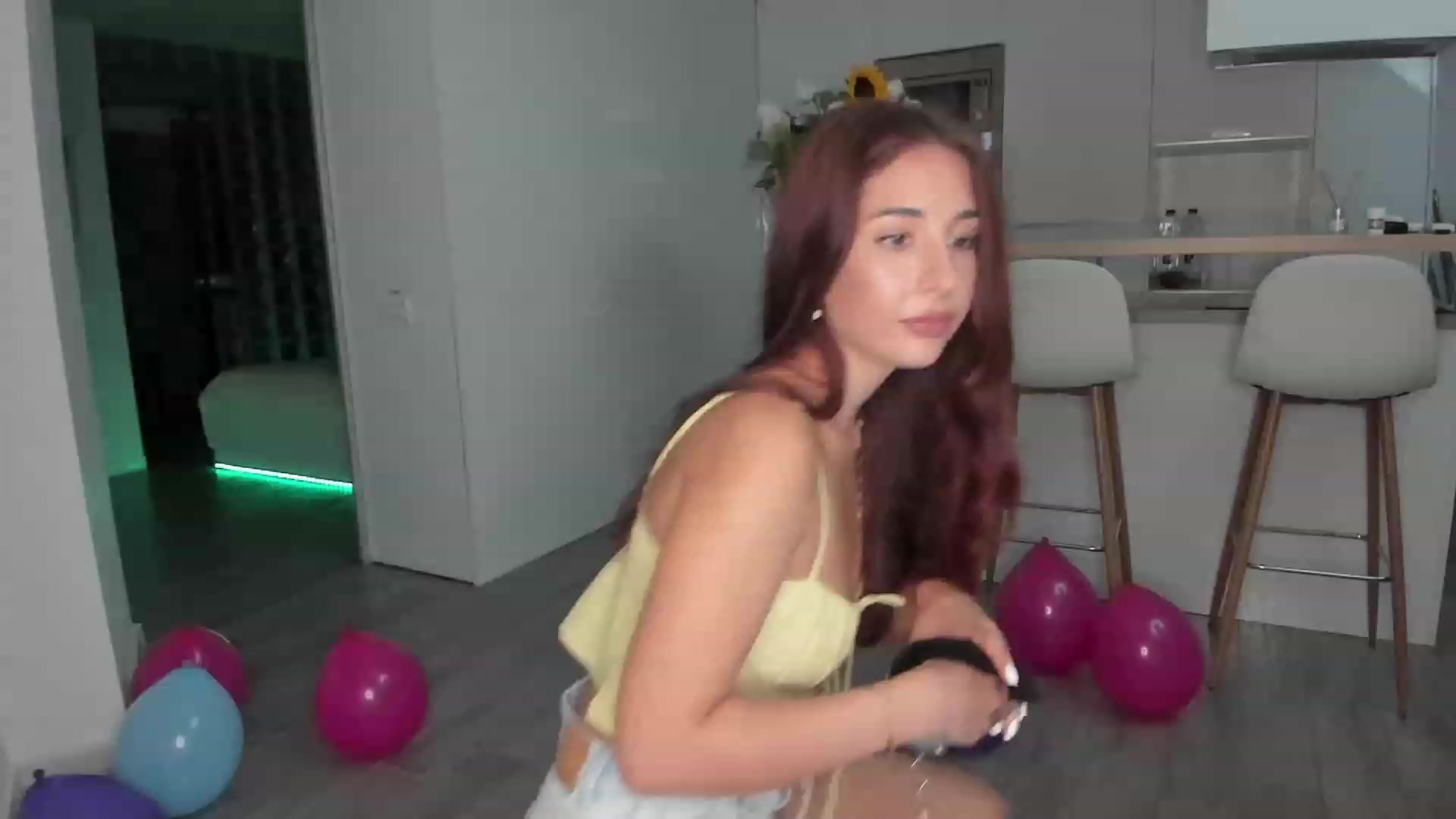 Gallery image thumbnail from WhoisCataleya's myfreecams stream on, 08/06/2023, 20:22 image 6 of 20