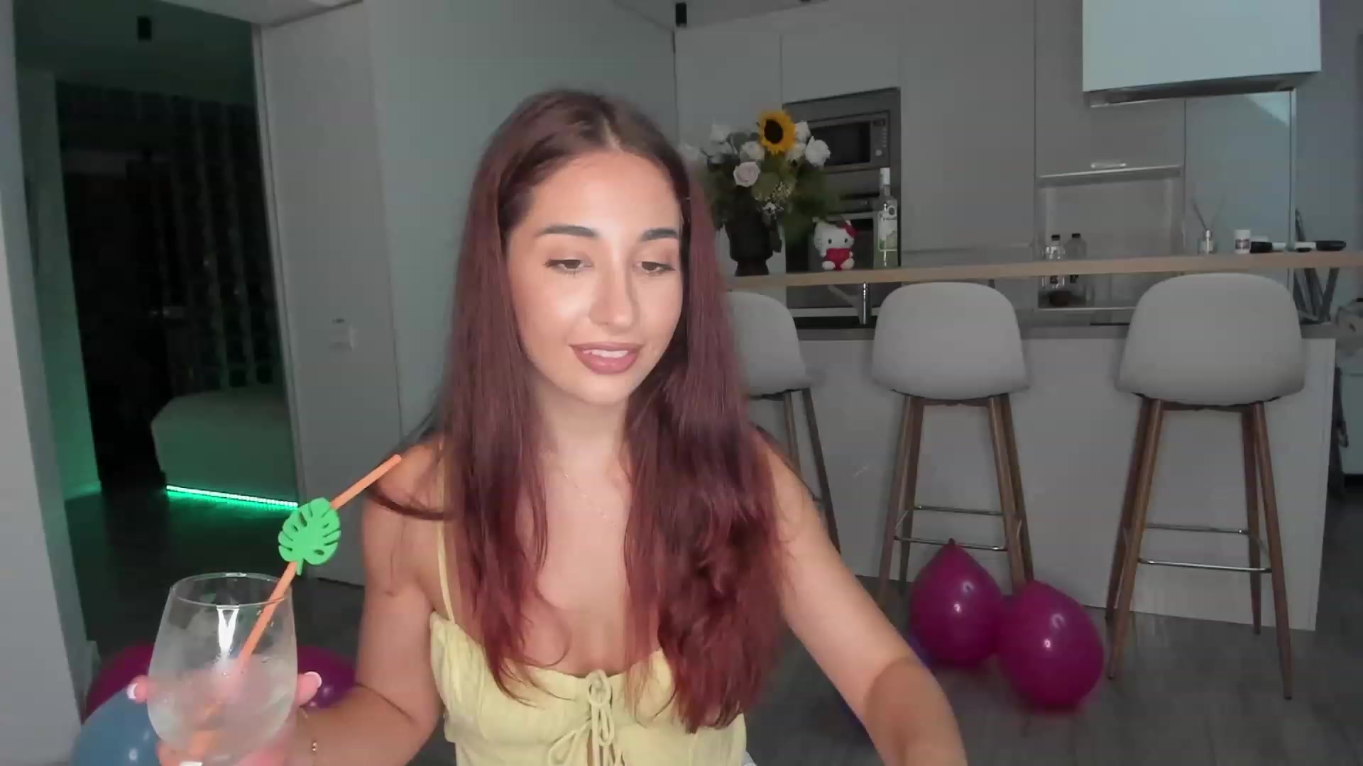 Gallery image thumbnail from WhoisCataleya's myfreecams stream on, 08/06/2023, 20:22 image 10 of 20