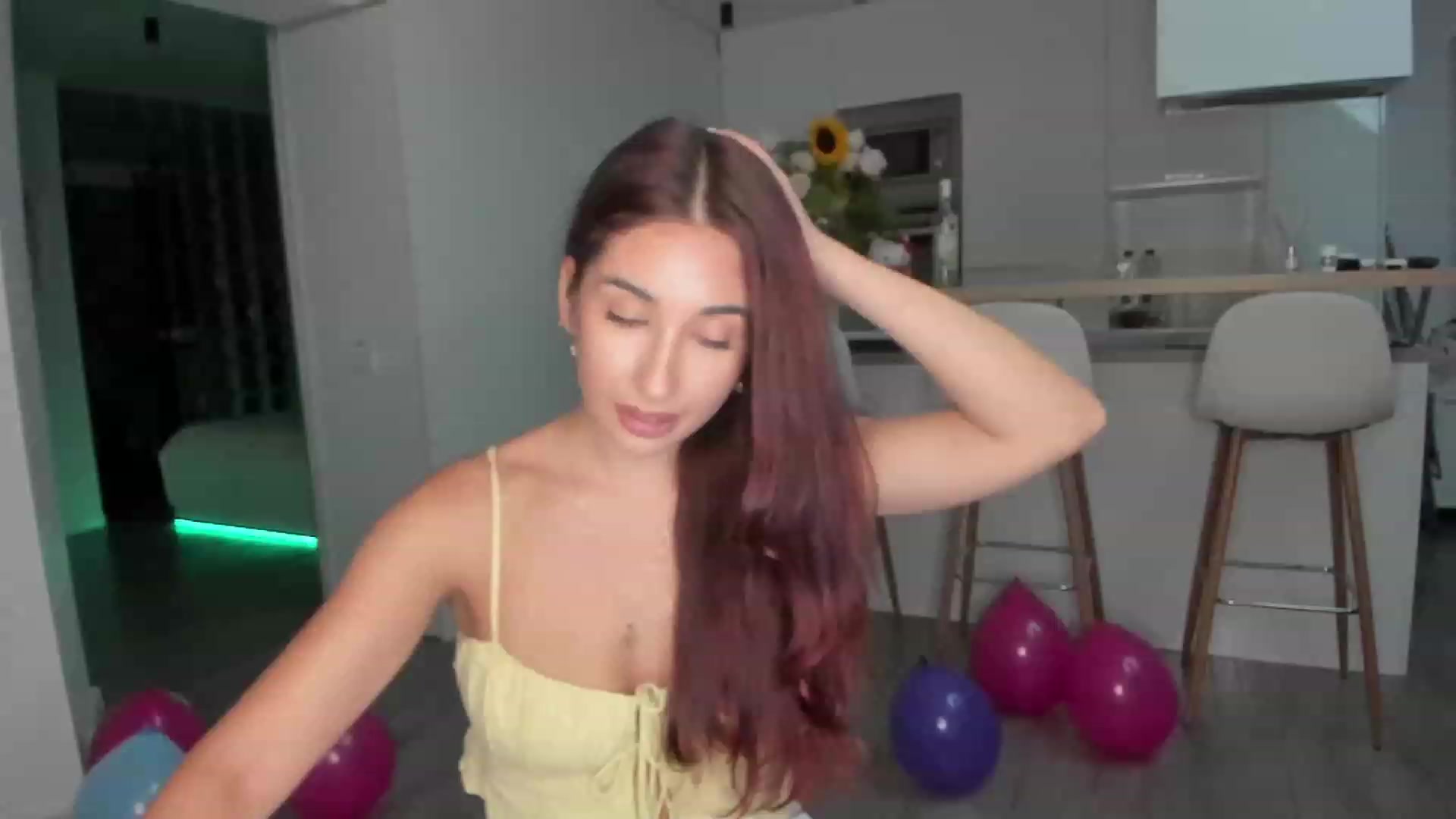 Gallery image thumbnail from WhoisCataleya's myfreecams stream on, 08/06/2023, 20:22 image 11 of 20