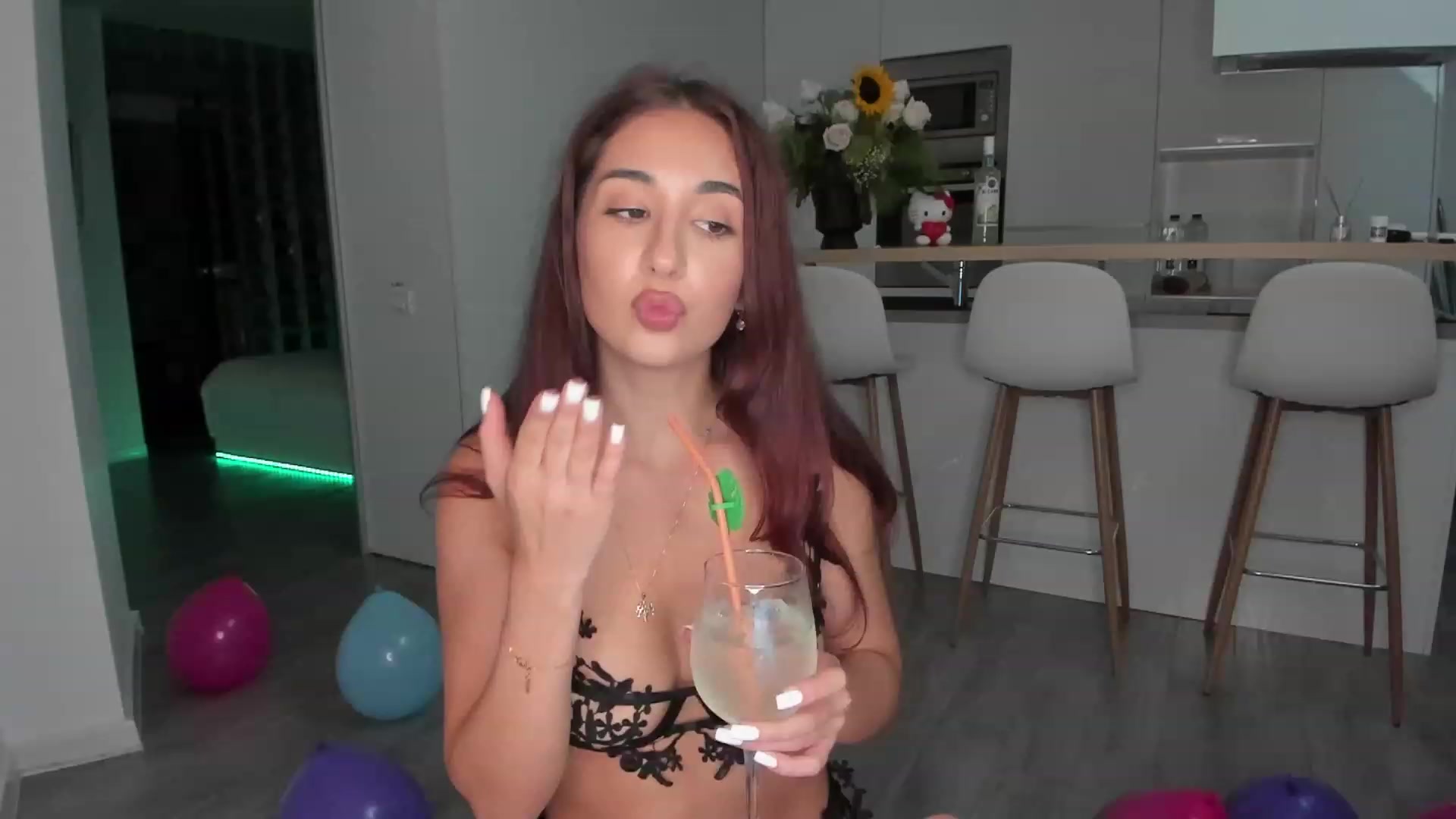 Gallery image thumbnail from WhoisCataleya's myfreecams stream on, 08/06/2023, 21:44 image 6 of 20