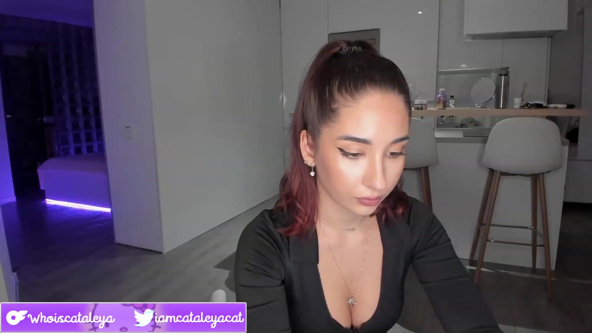 Gallery image thumbnail from WhoisCataleya's myfreecams stream on, 08/11/2023, 23:06 image 11 of 20