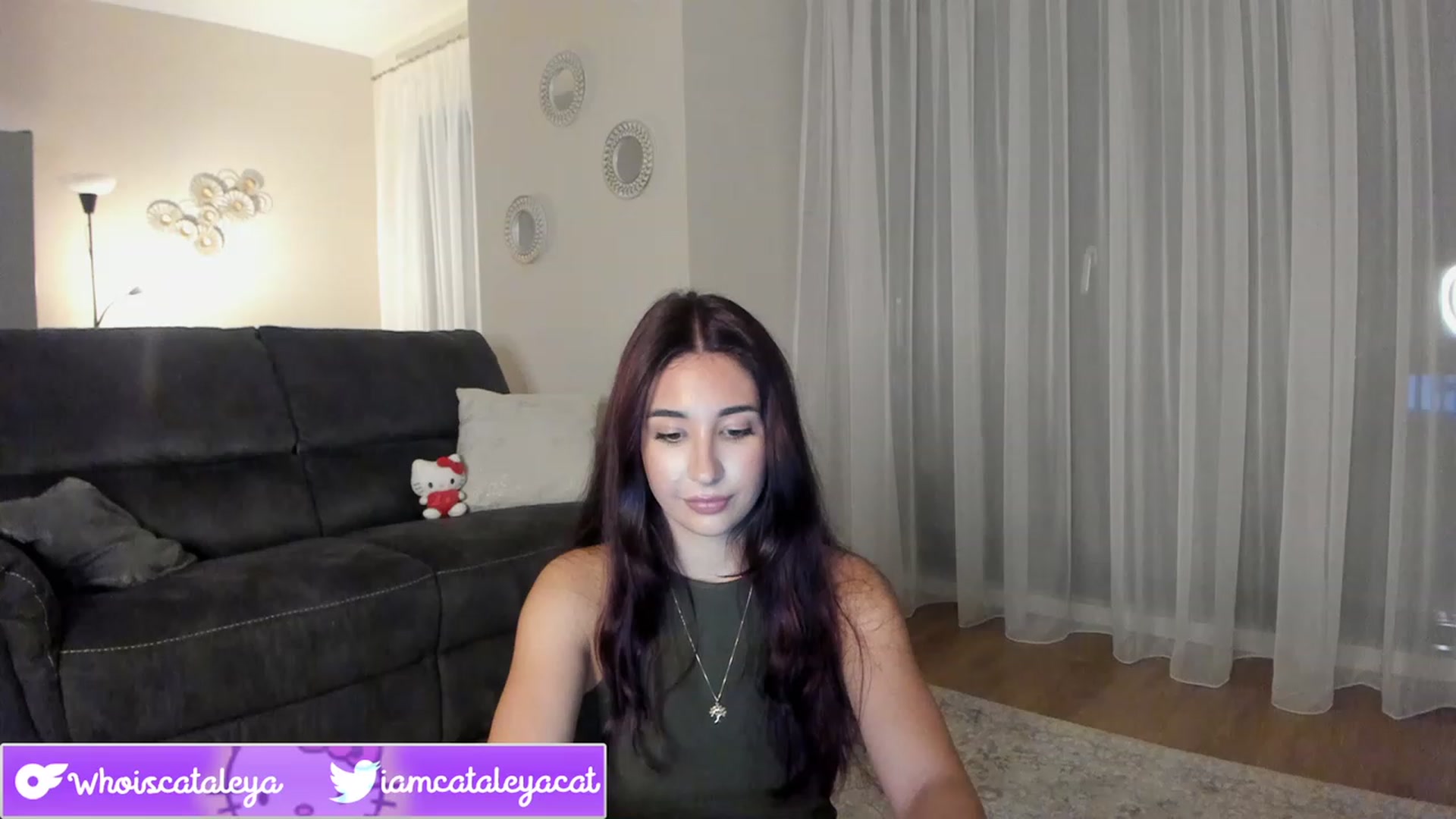 Gallery image thumbnail from WhoisCataleya's myfreecams stream on, 08/17/2023, 19:52 image 8 of 20