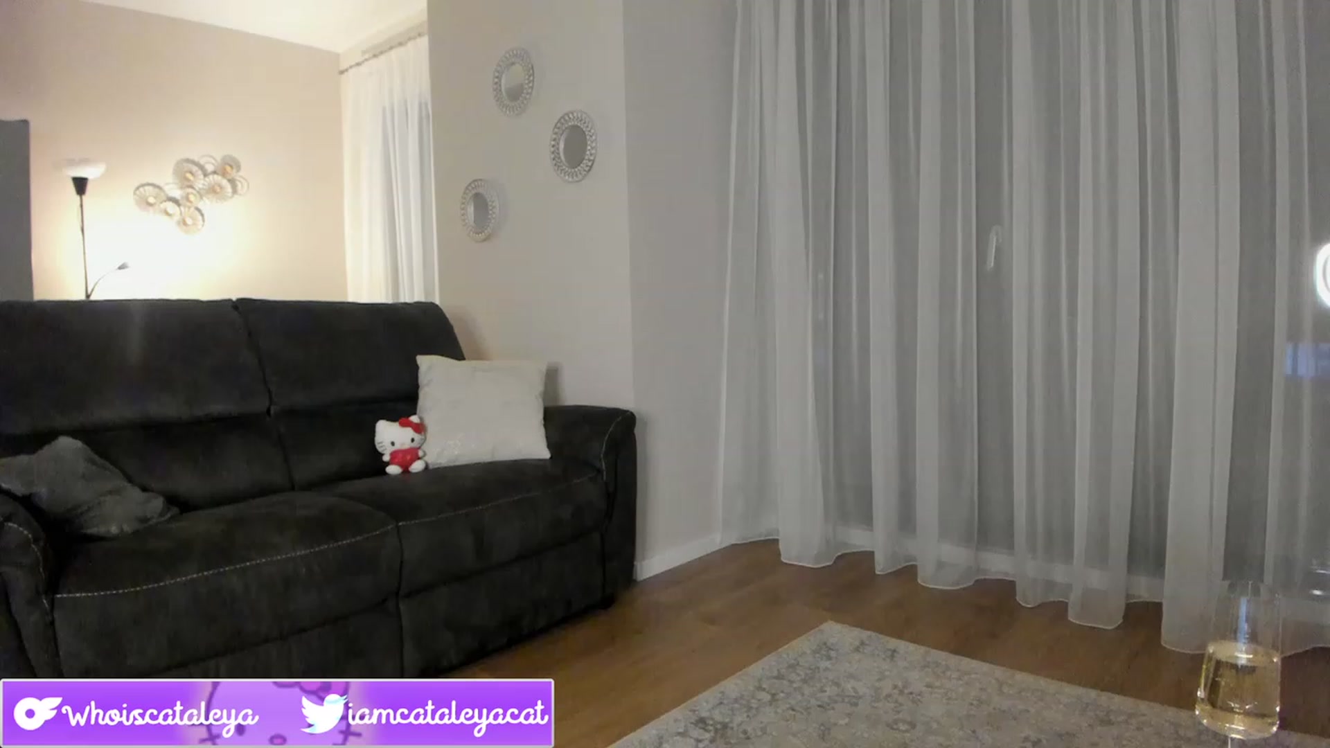 Gallery image thumbnail from WhoisCataleya's myfreecams stream on, 08/17/2023, 19:52 image 19 of 20