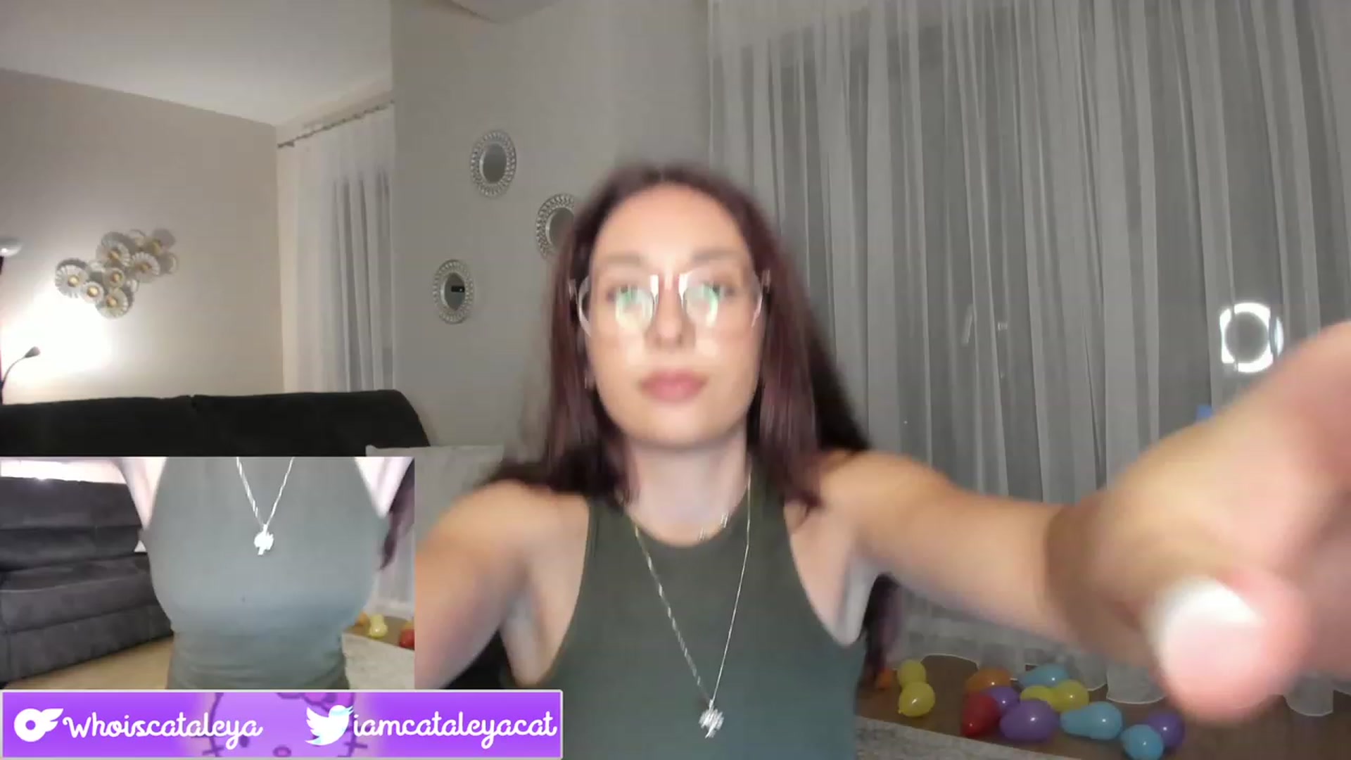 Gallery image thumbnail from WhoisCataleya's myfreecams stream on, 08/27/2023, 20:34 image 4 of 20
