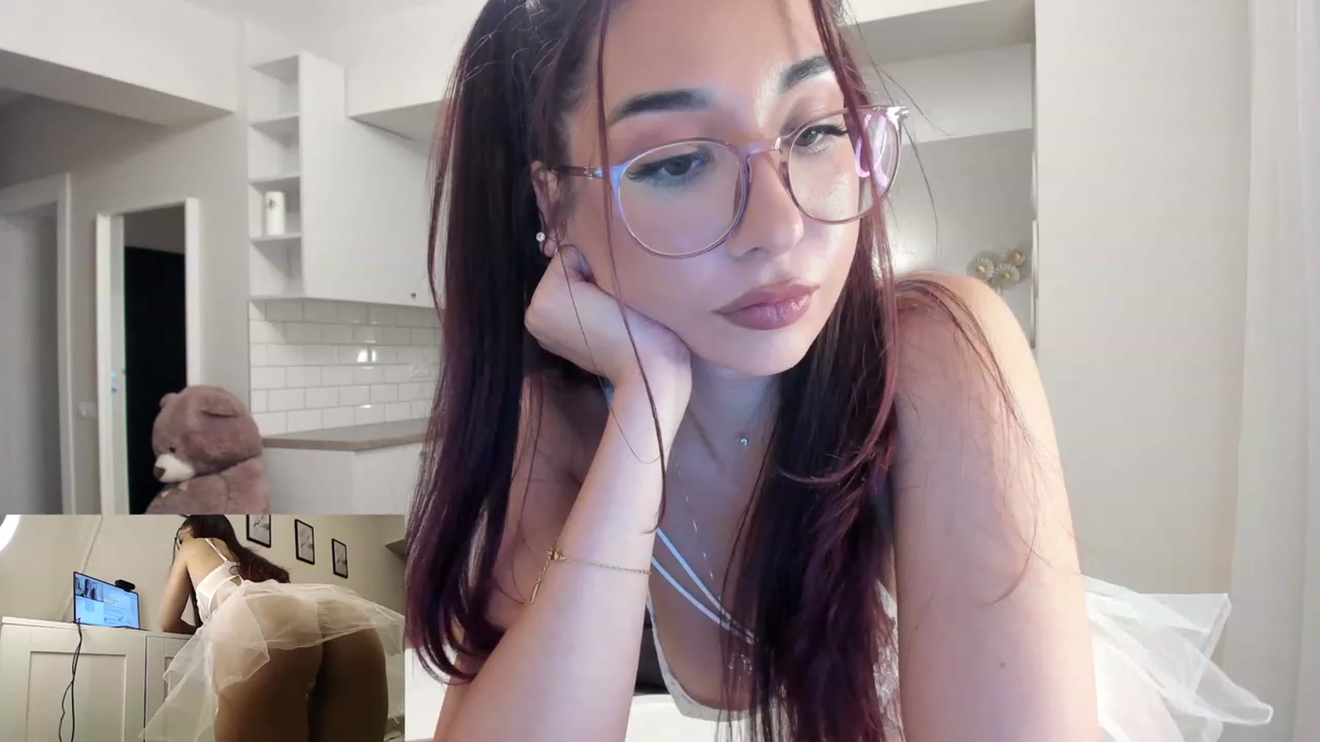 Gallery image thumbnail from WhoisCataleya's myfreecams stream on, 09/12/2023, 21:25 image 4 of 20